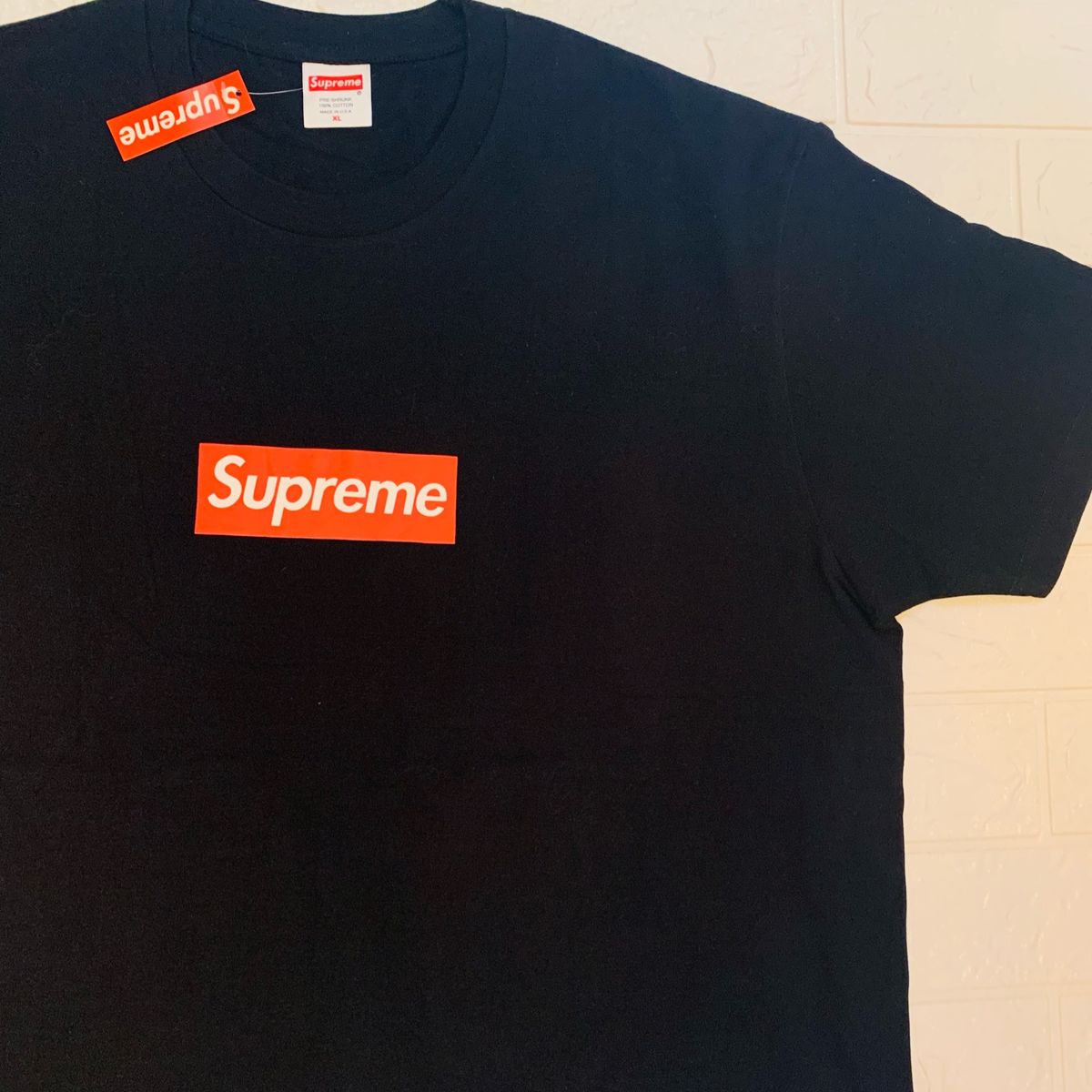 Supreme ブラック