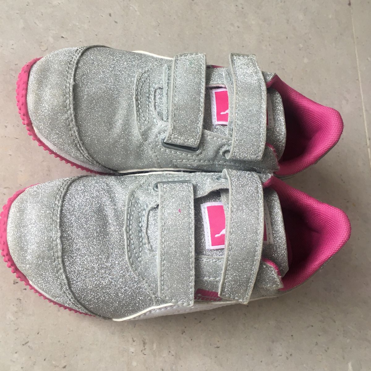 tenis puma infantil com glitter