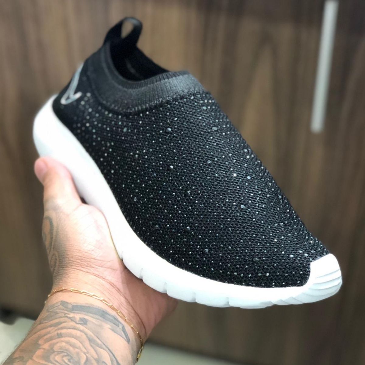 tenis nike preto com glitter