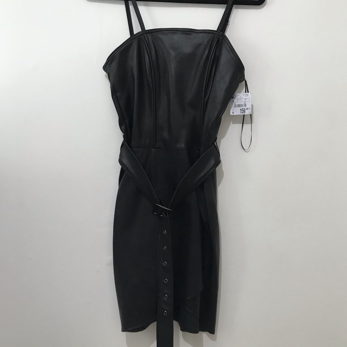 vestido couro sintetico renner