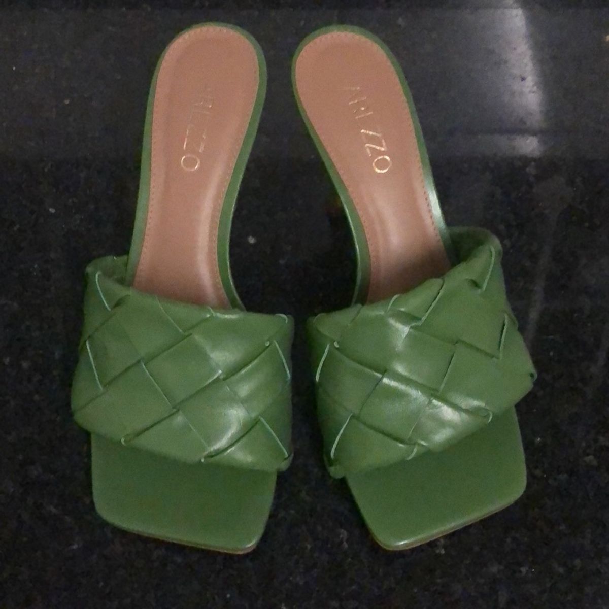 sandalia tresse arezzo