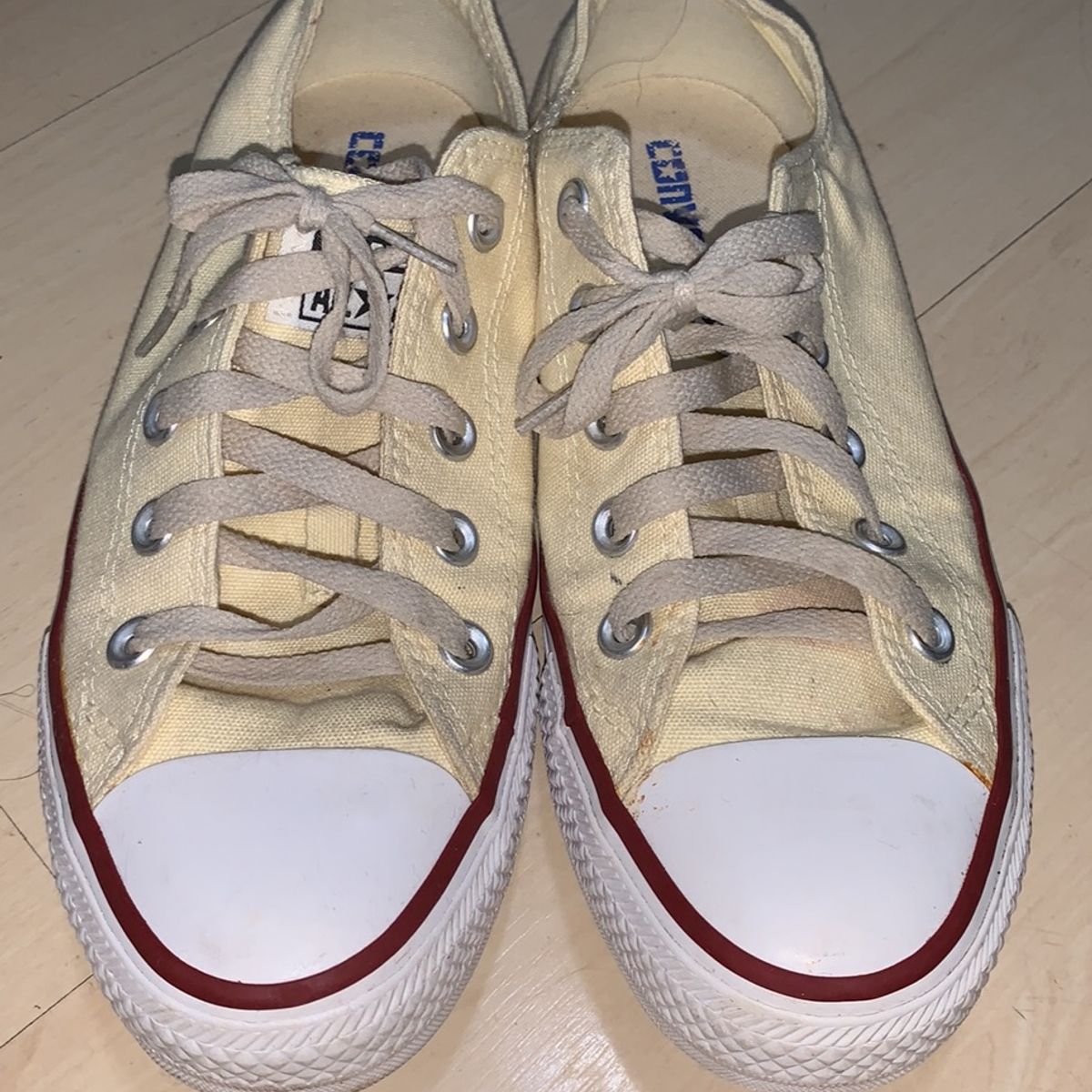 all star amarelo pastel