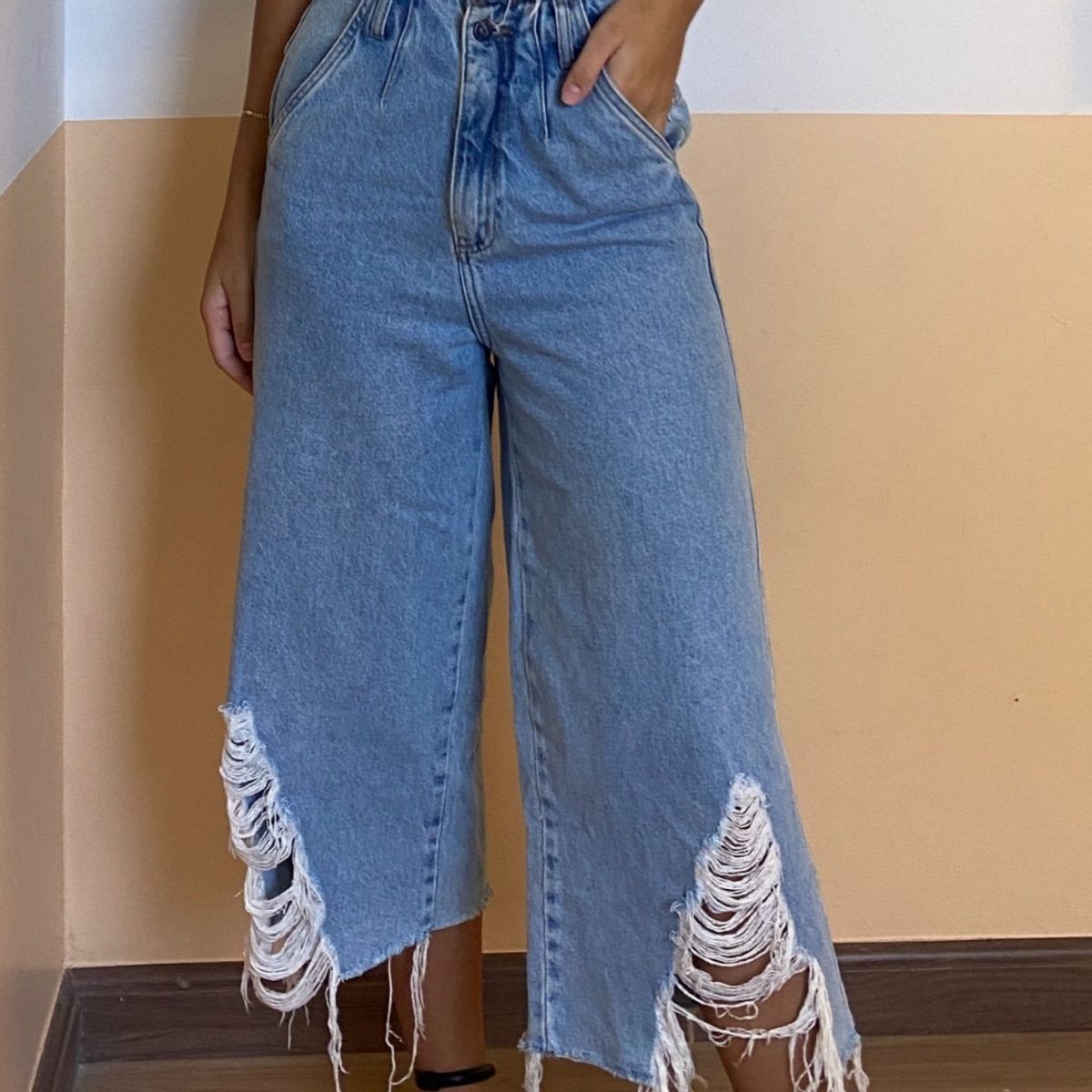 Calça Alcance Pantacourt Jeans Rasgada Calça Feminina Alcance Jeans  Nunca Usado 101817321 enjoei