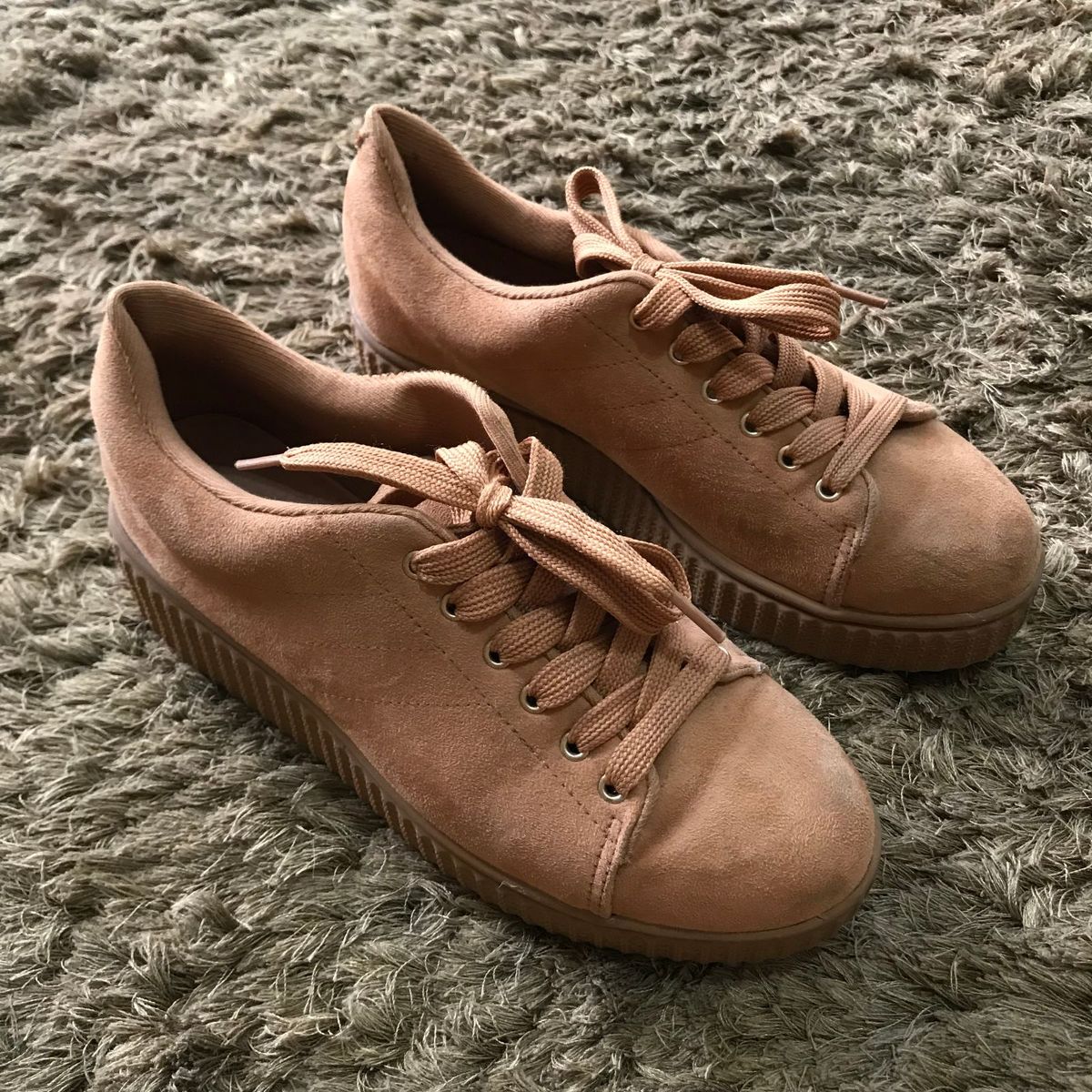 tenis vizzano suede caramelo