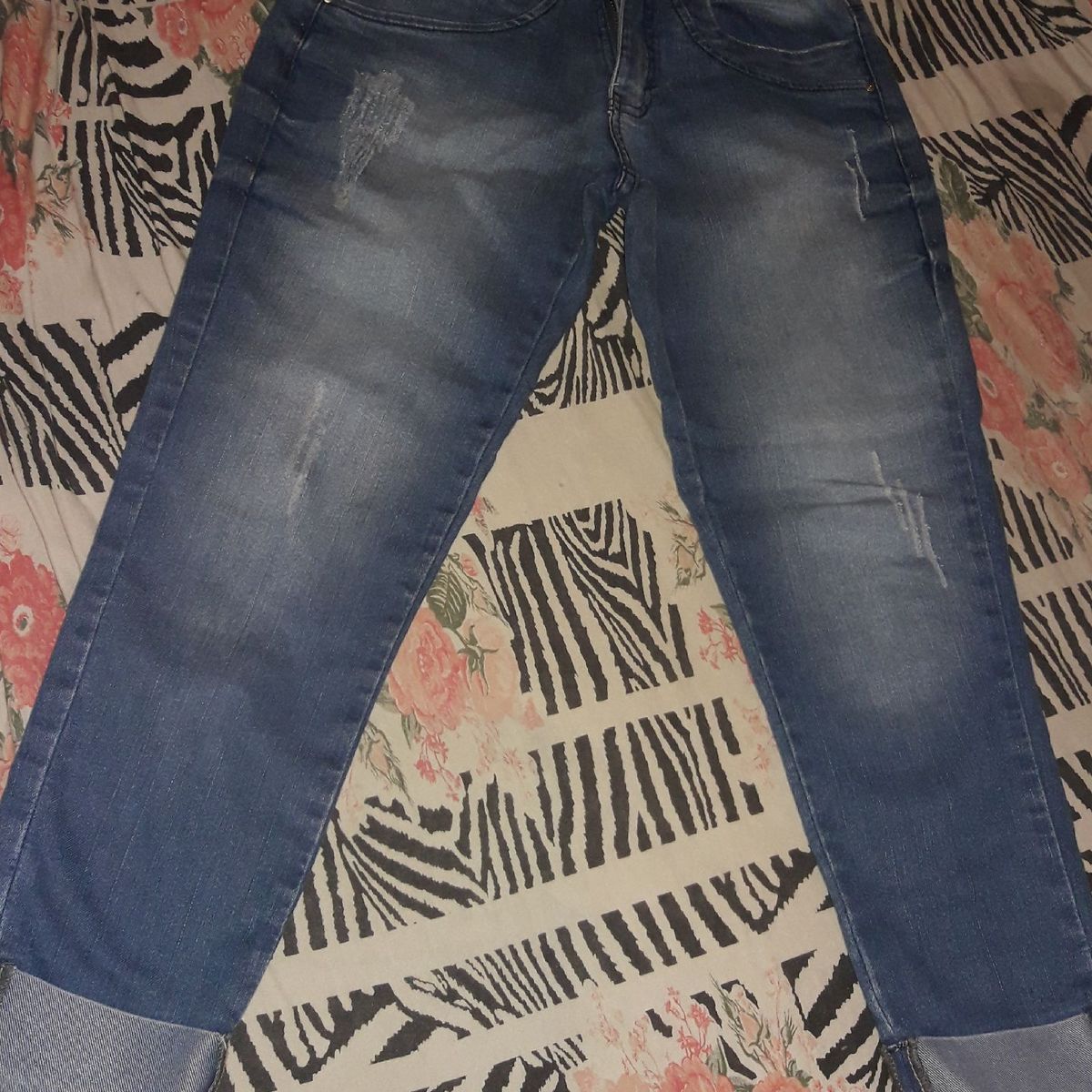 calça meia perna jeans