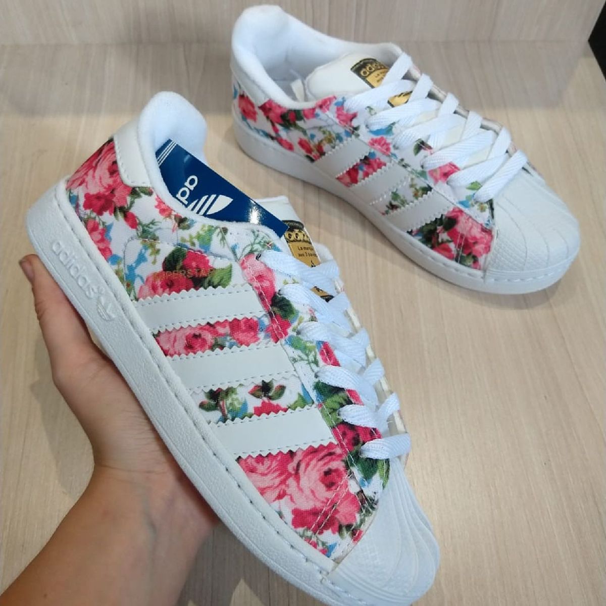 adidas florido superstar