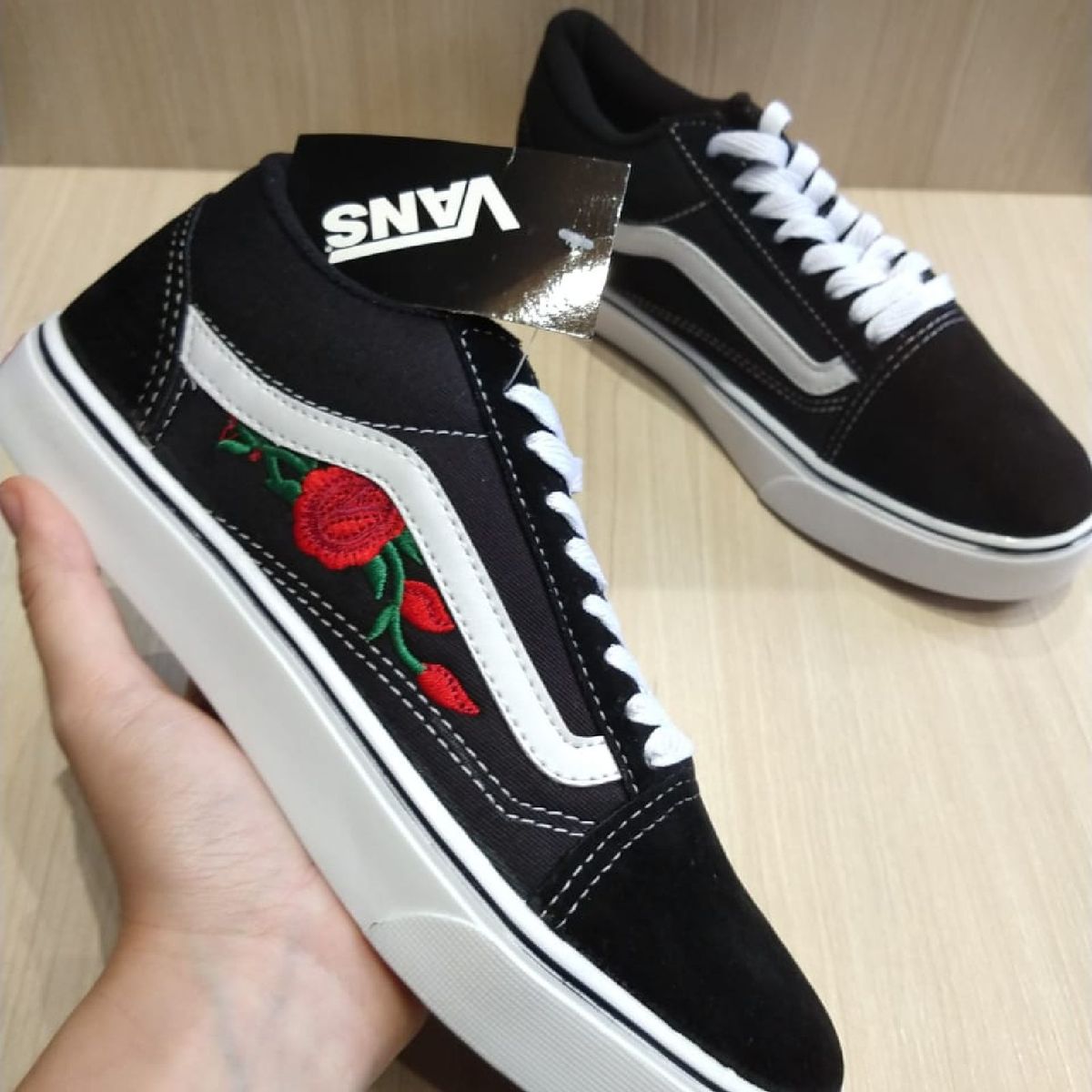 vans old skool rosas vermelhas