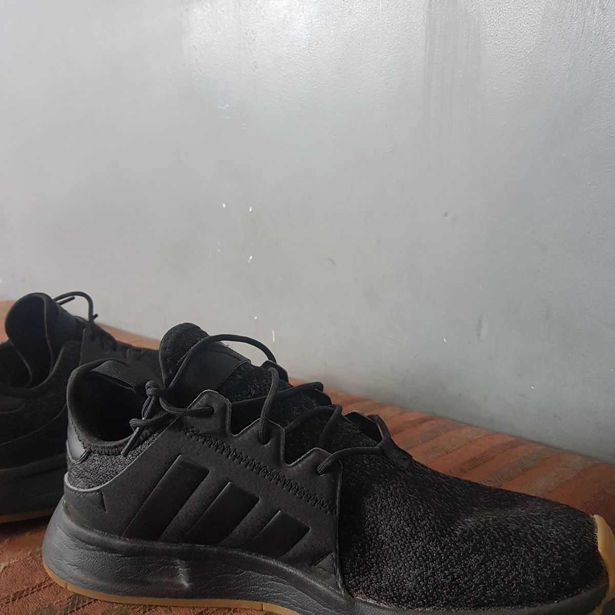 tênis x_plr preto