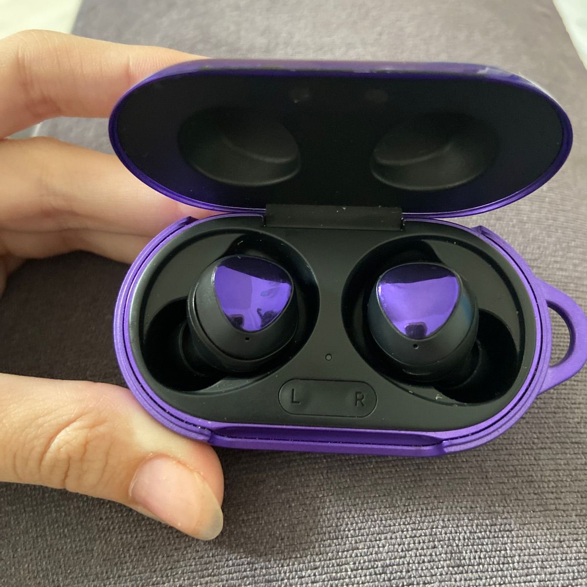 Fone Samsung Galaxy Buds Roxo Edição Limitada Bts | Samsung Usado