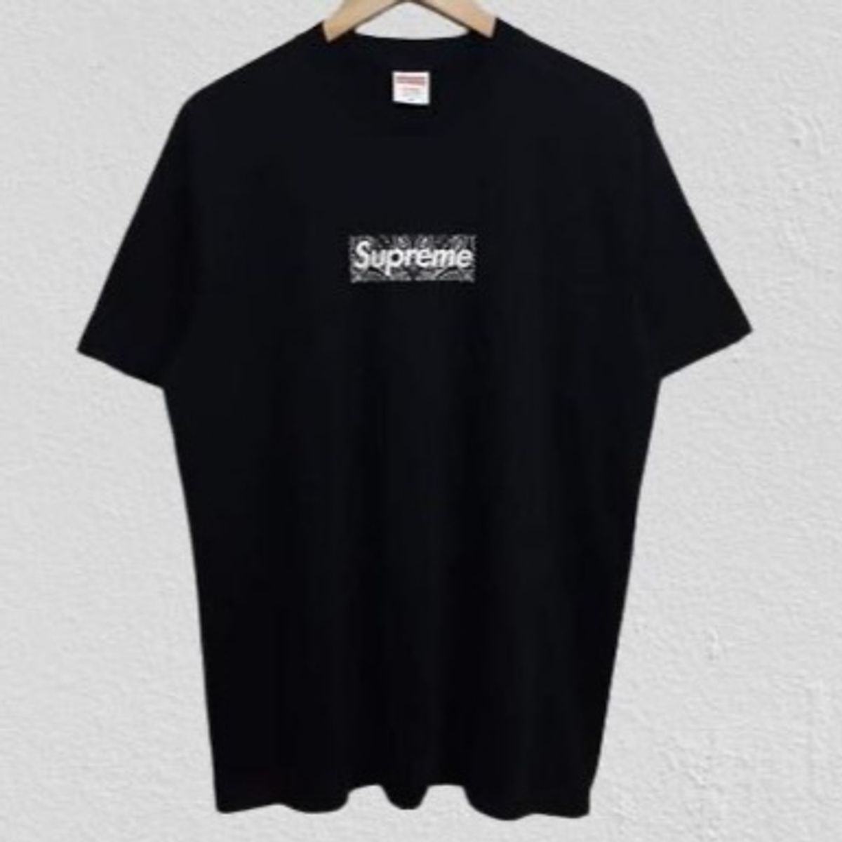 Camiseta Supreme Bandana Box Logo Preta Bogo Preto Black Camisa