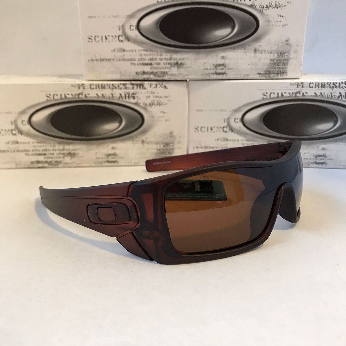 Oakley 2024 batwolf brown