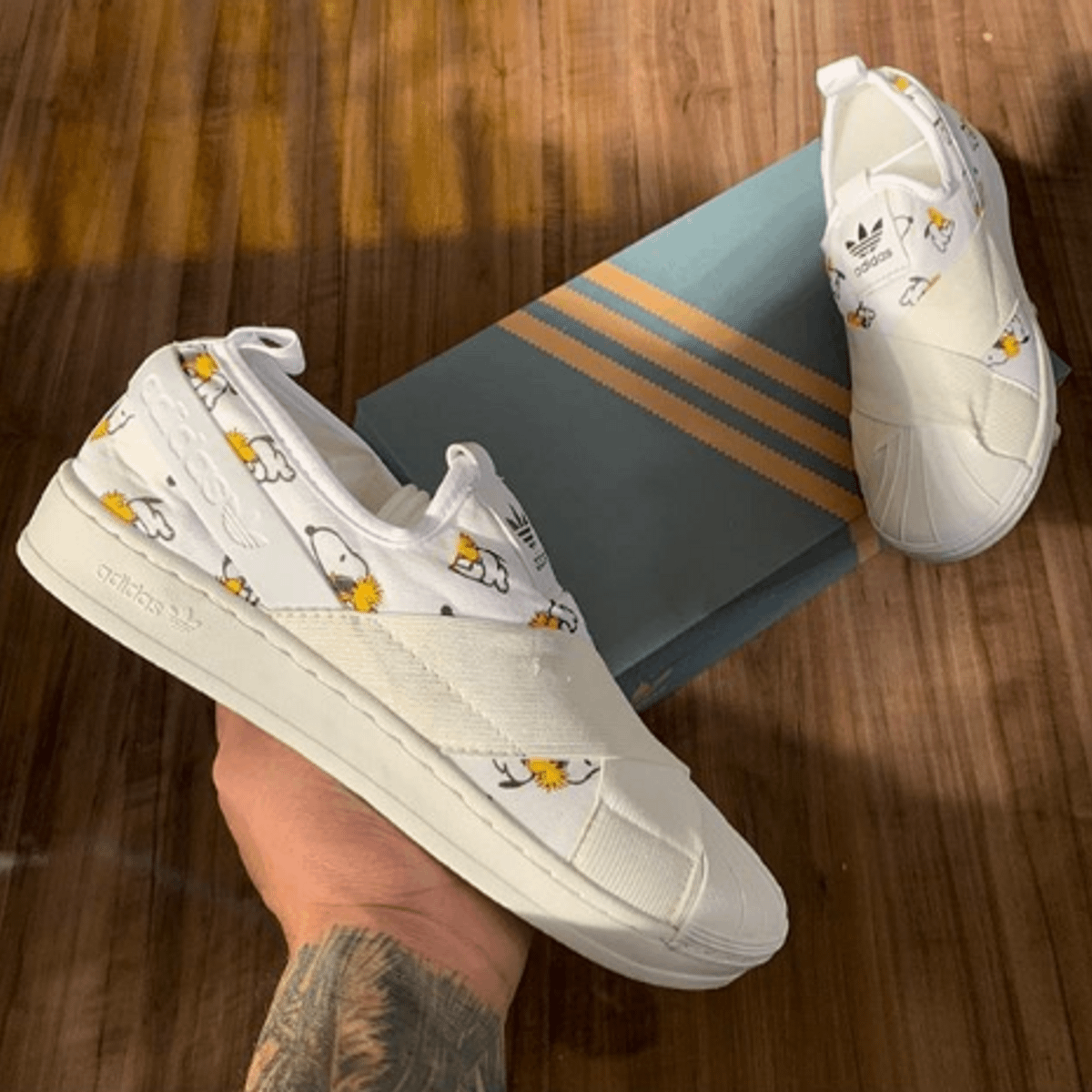 tenis adidas snoopy
