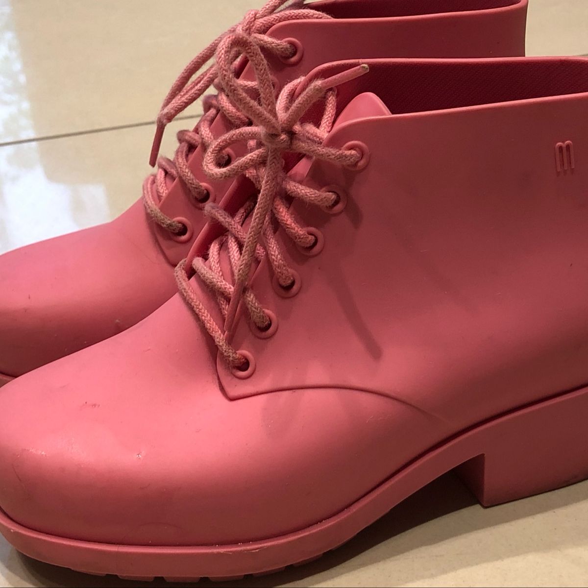 bota melissa infantil rosa