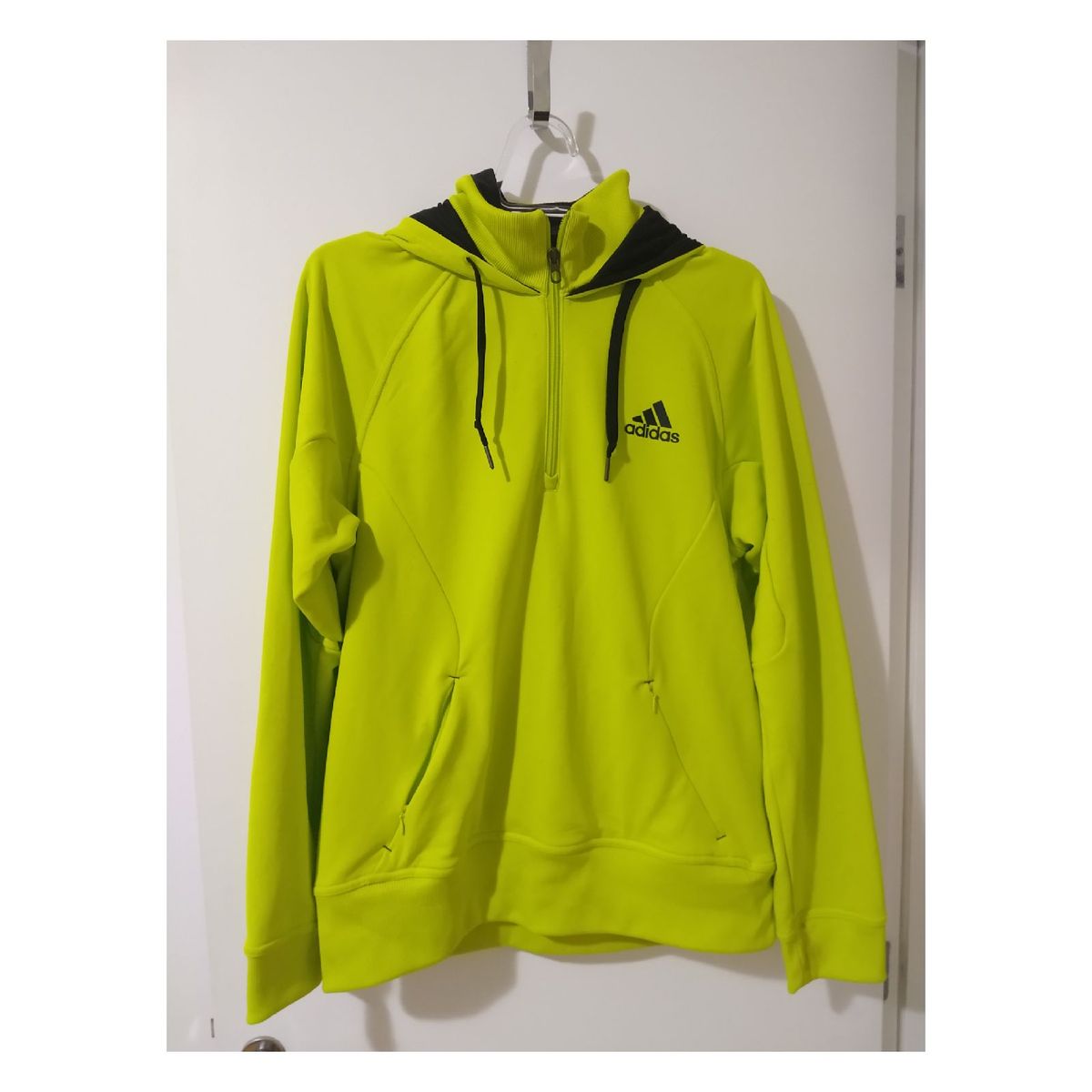 moletom amarelo adidas