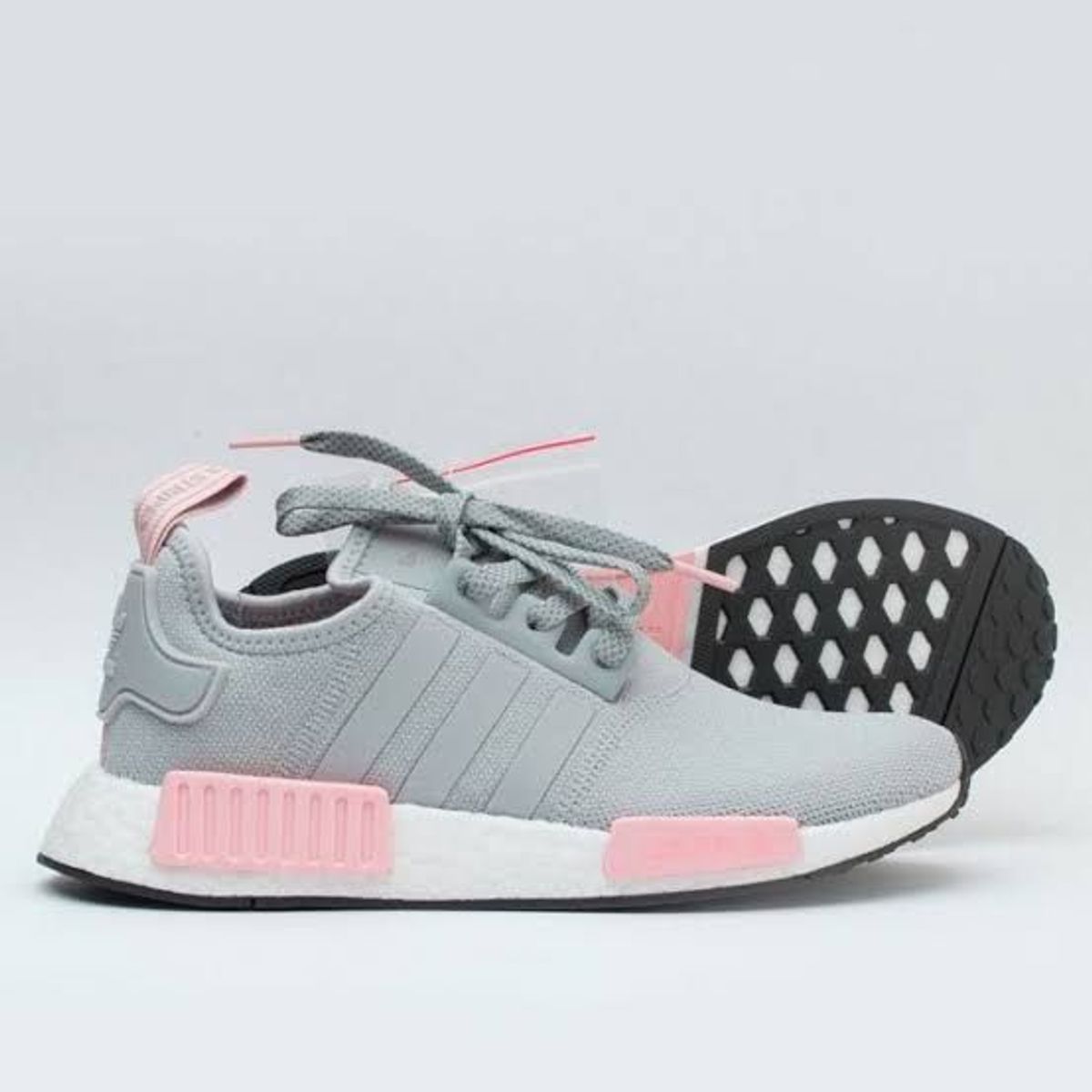 tênis feminino adidas nmd primeknit r1 mega oferta