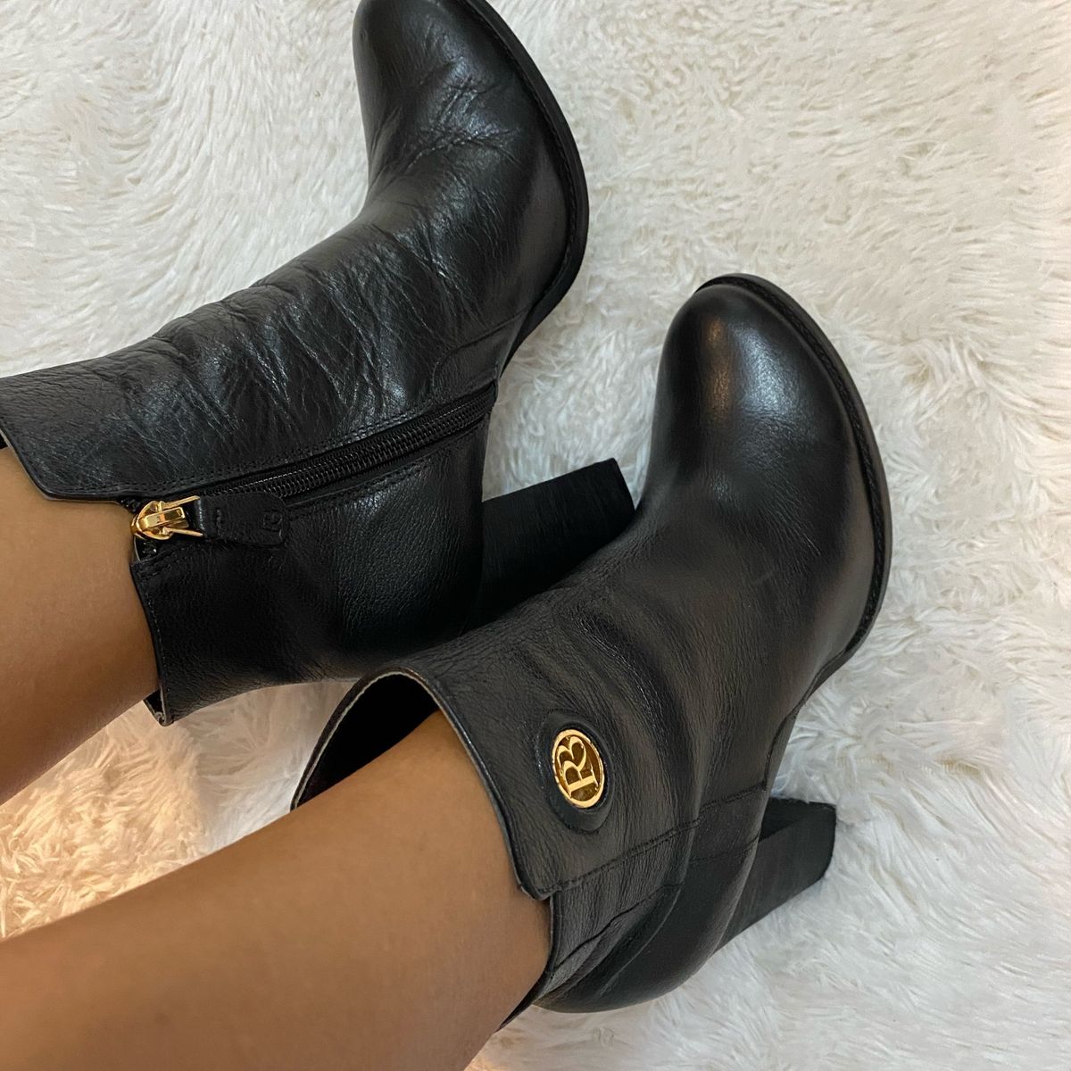 Bota Cano Curto Raphaella Booz Bota Feminina Raphaella Booz Usado  49211096 enjoei