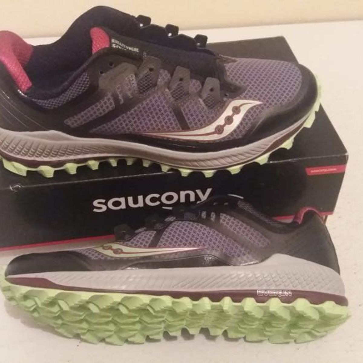 saucony trilha