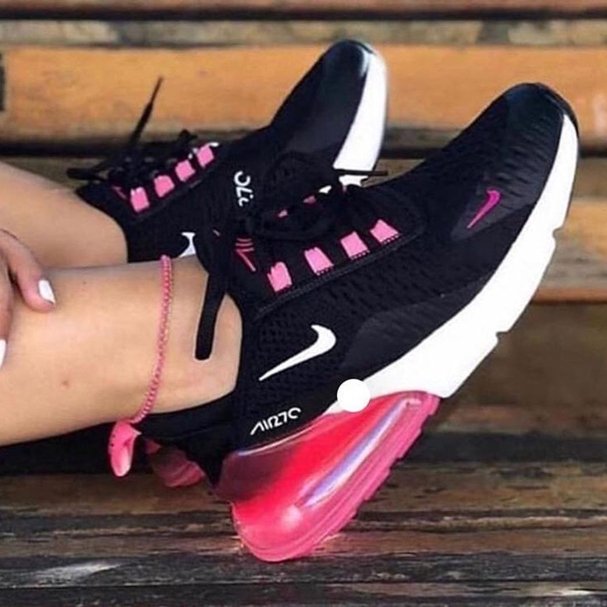 air max 270 feminino preto e rosa