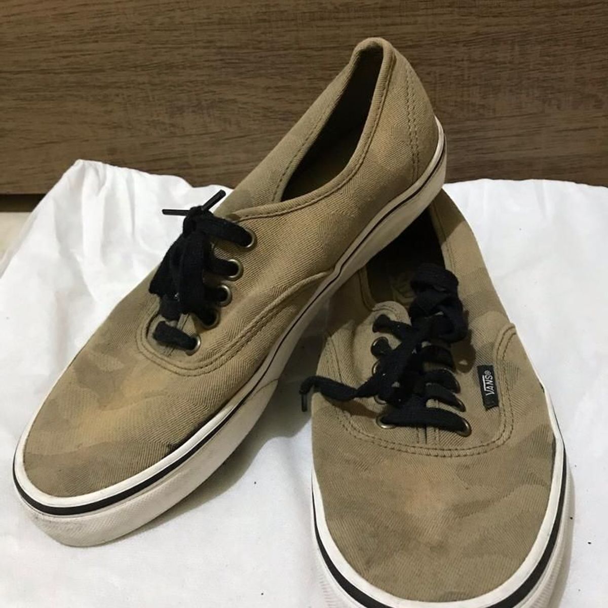 vans authentic camuflado