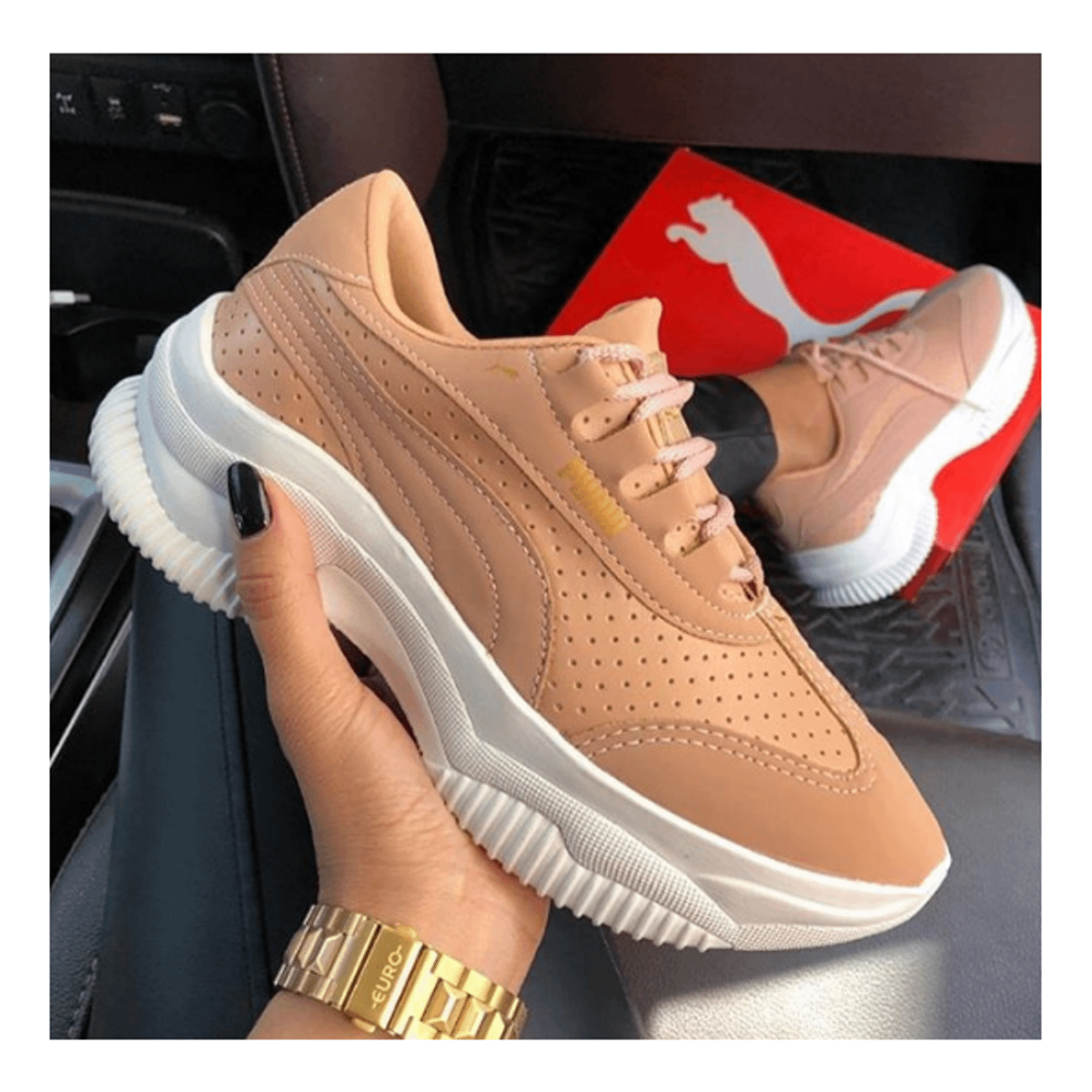 tenis puma nude