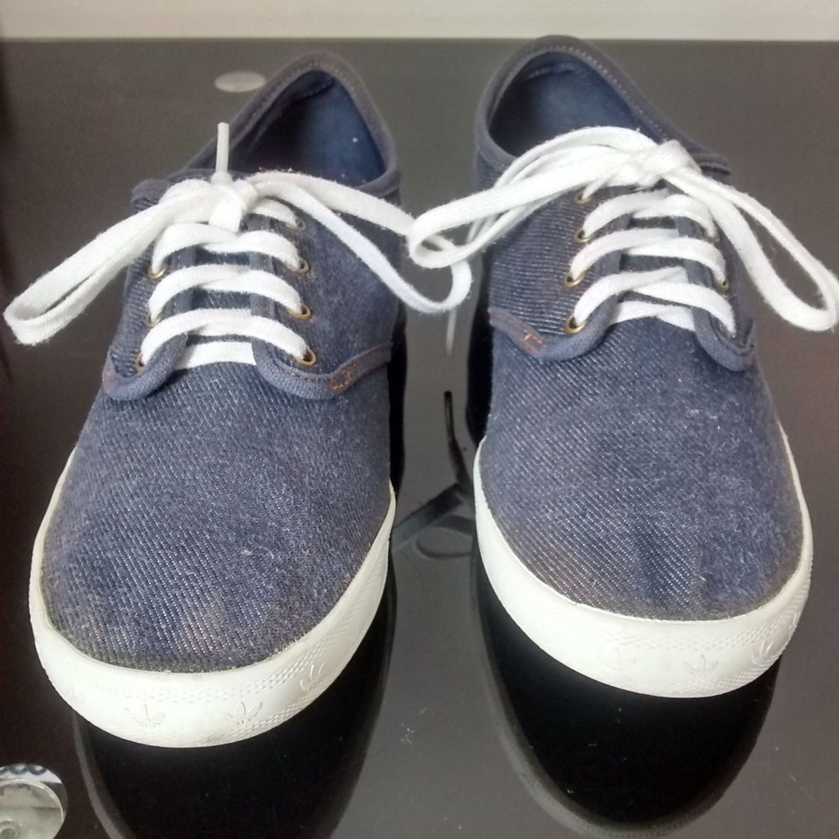 tenis adidas jeans