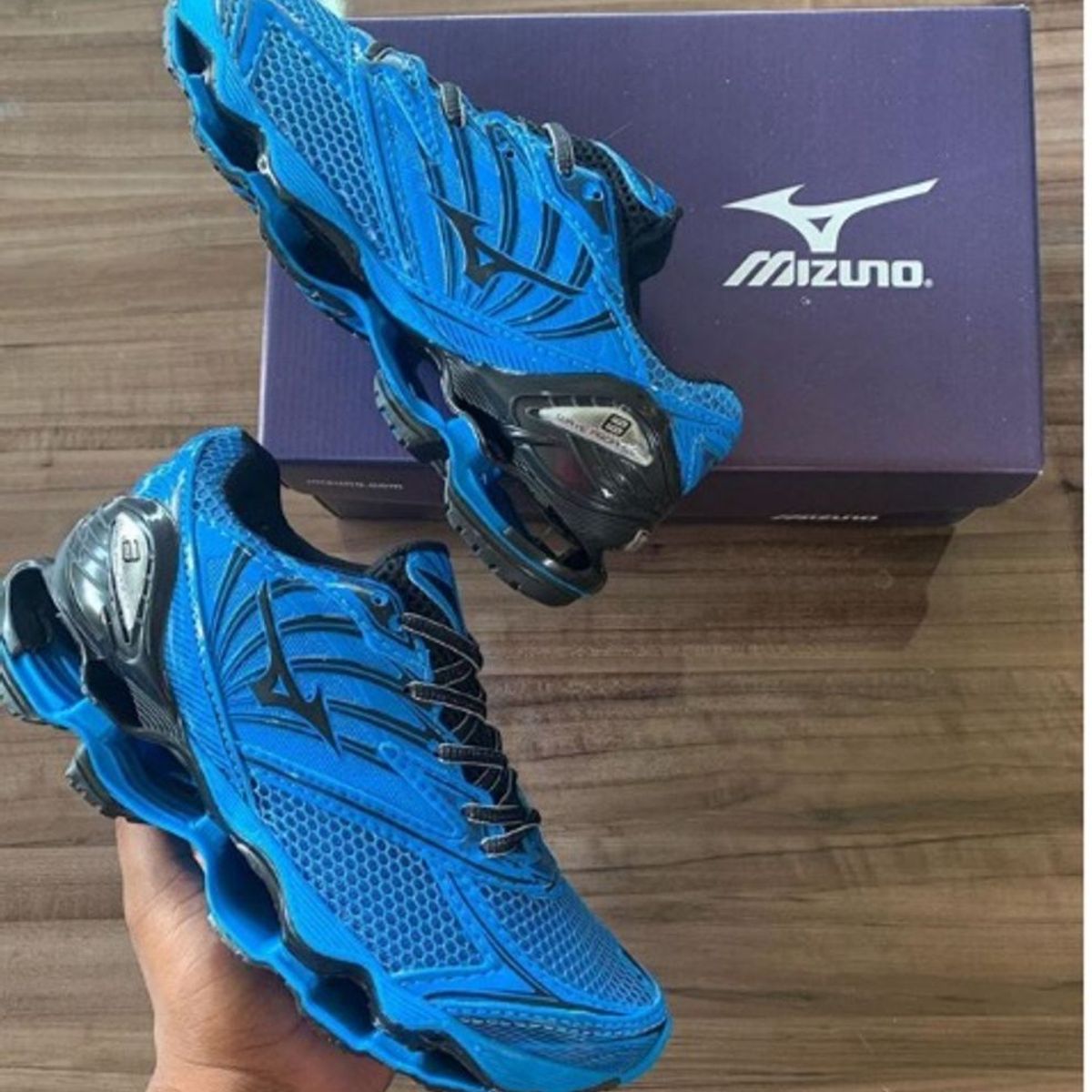 tênis mizuno barato