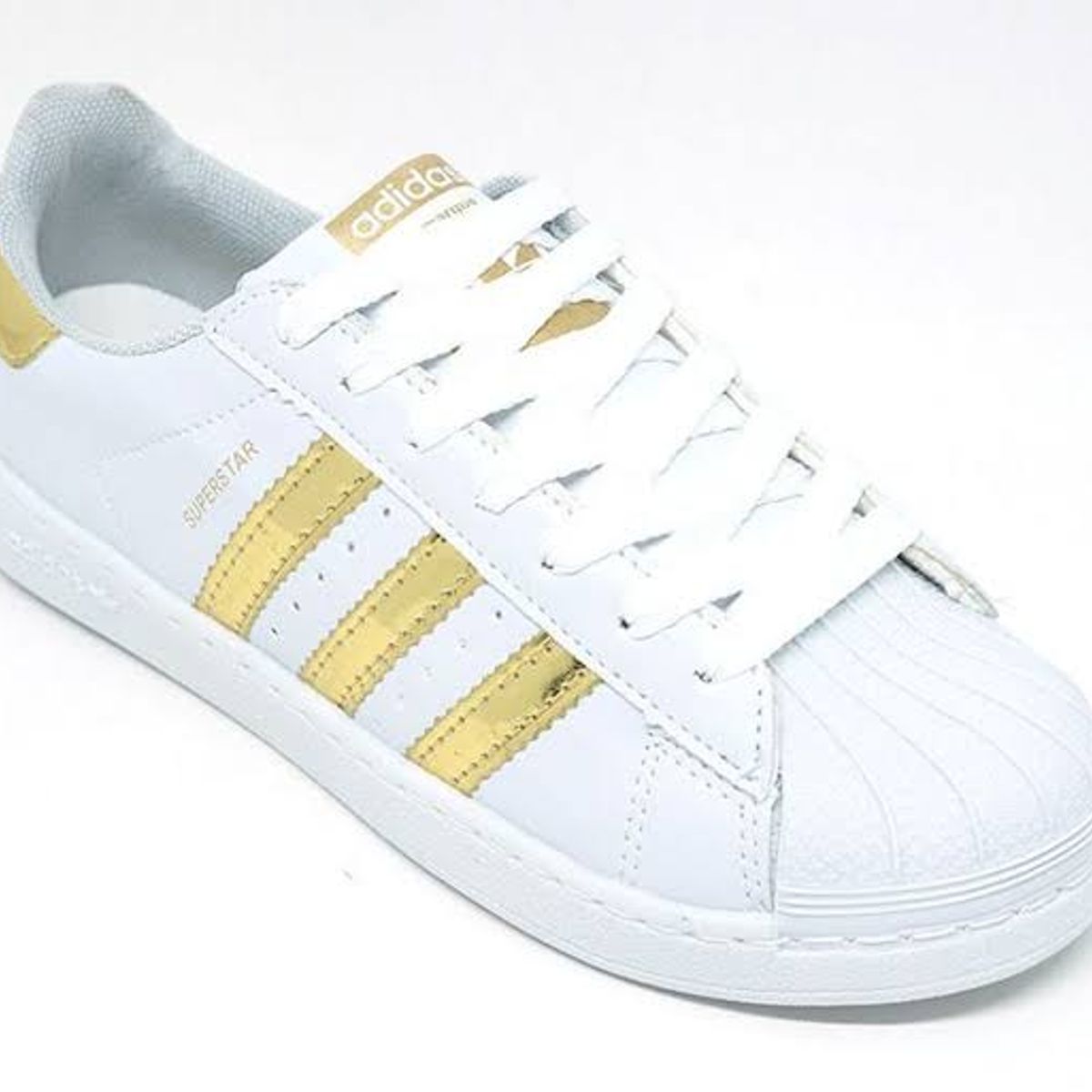 superstar dourado