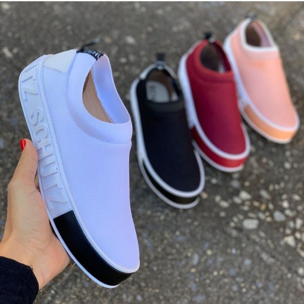 sapatenis feminino schutz