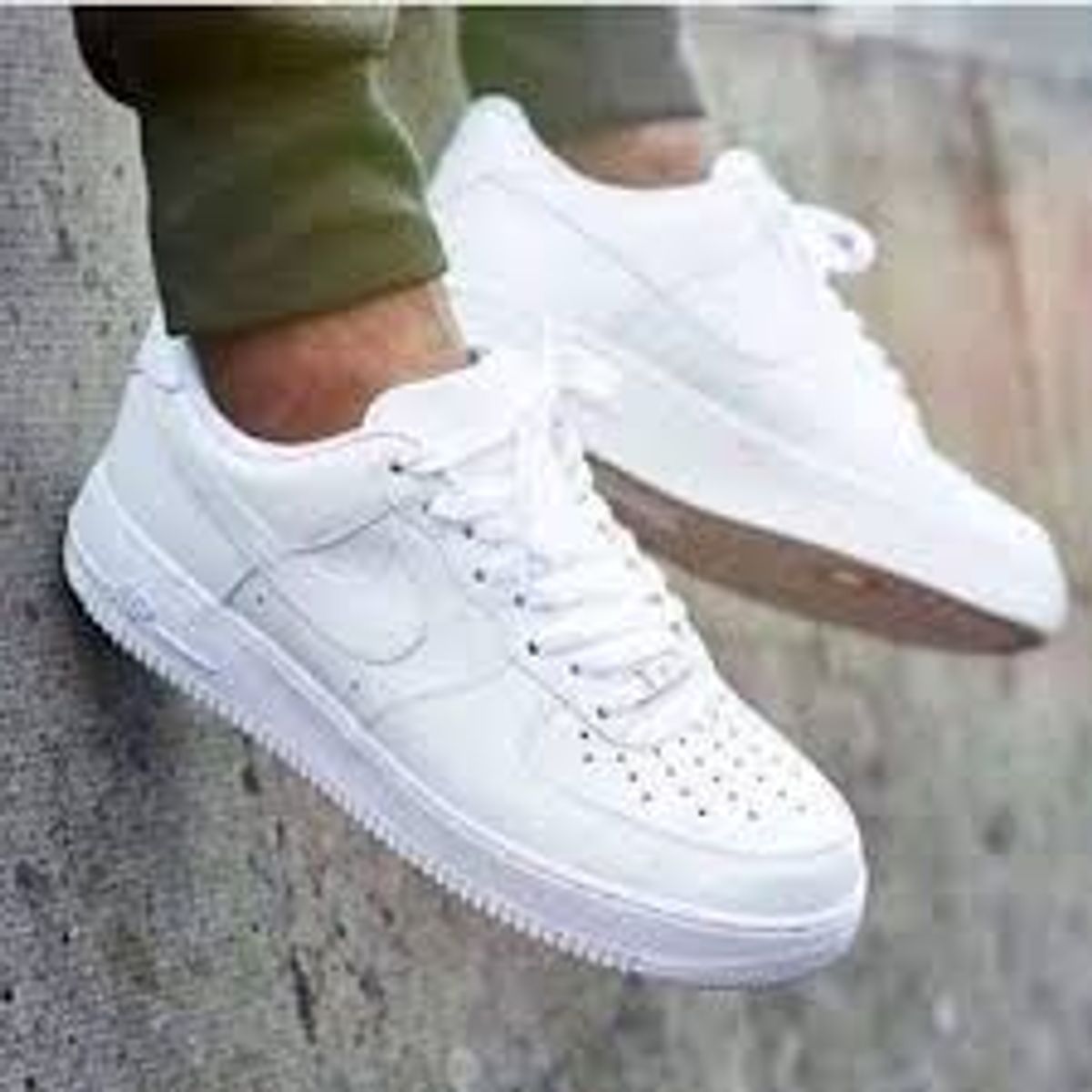 tenis air force cano baixo