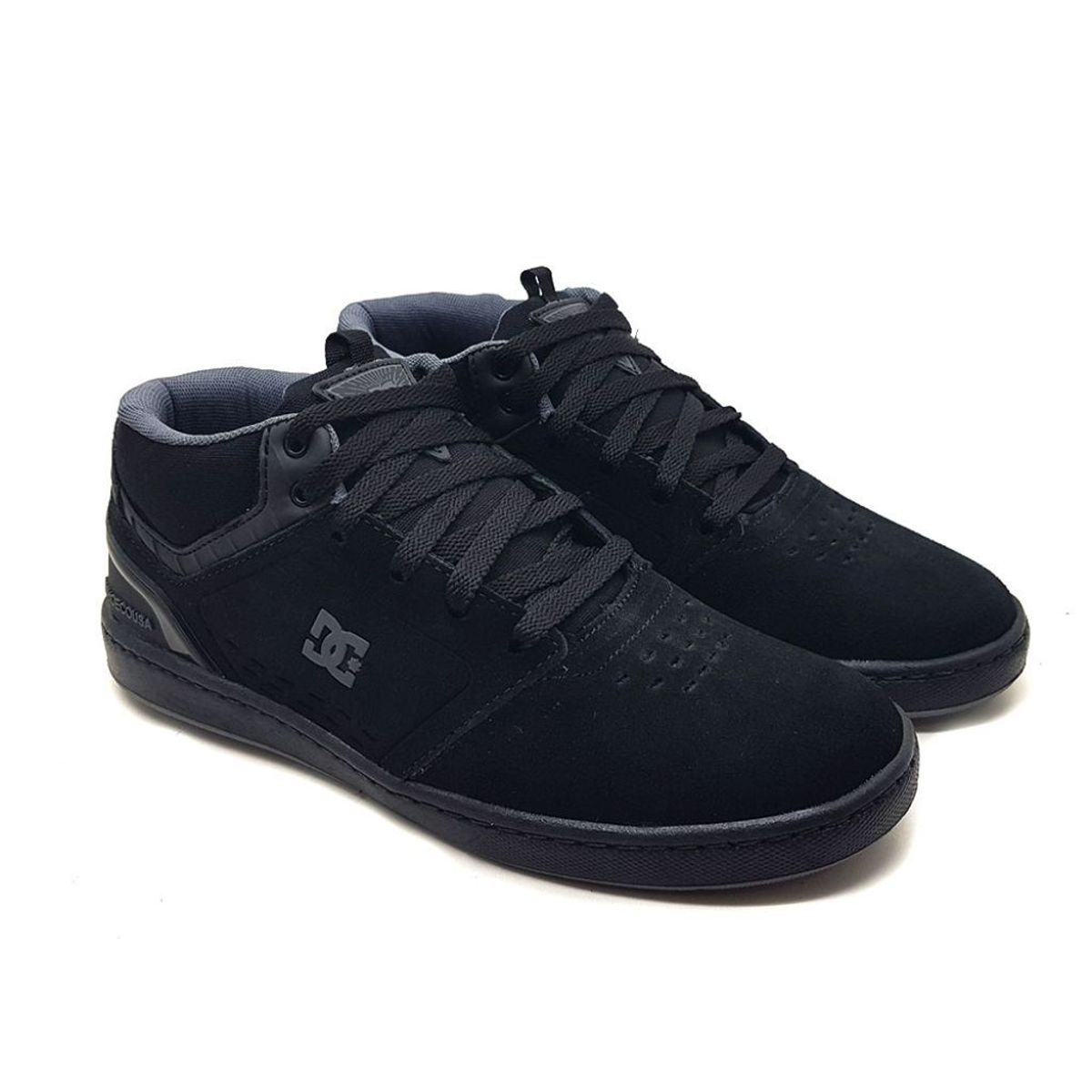 tênis dc shoes cole signature