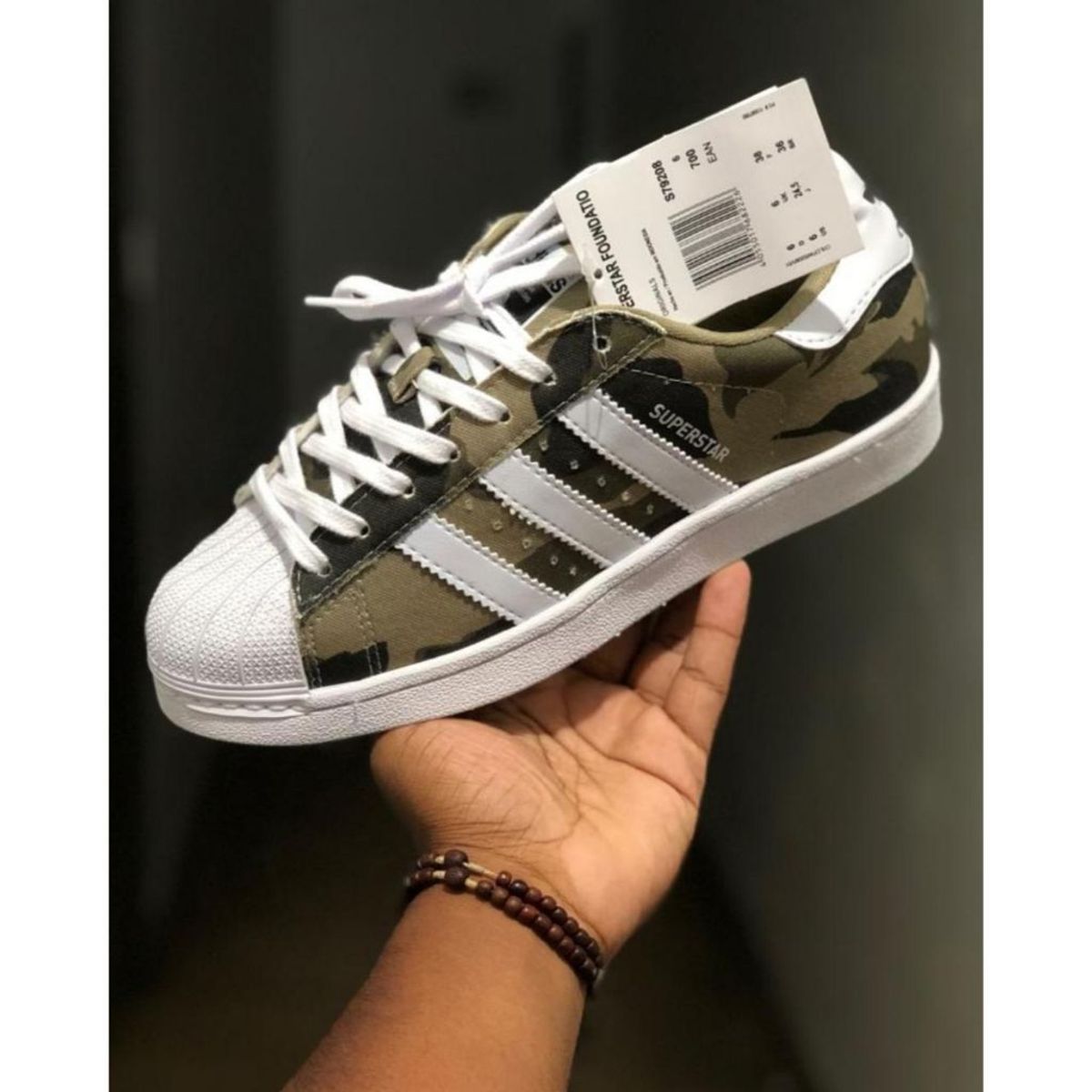 tenis adidas superstar feminino camuflado