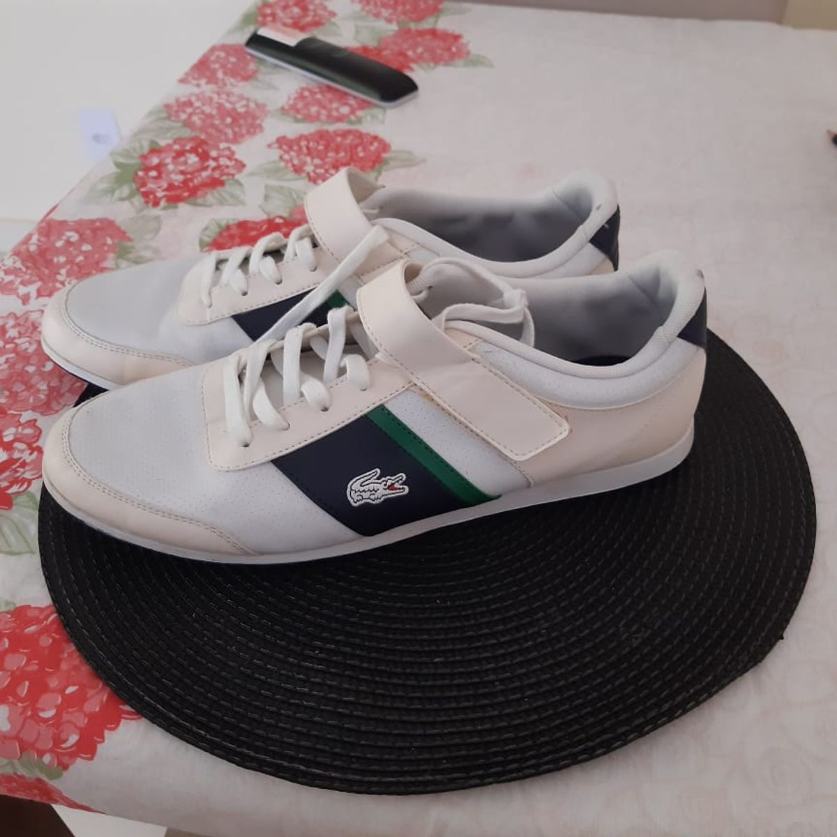 tenis rasteiro lacoste