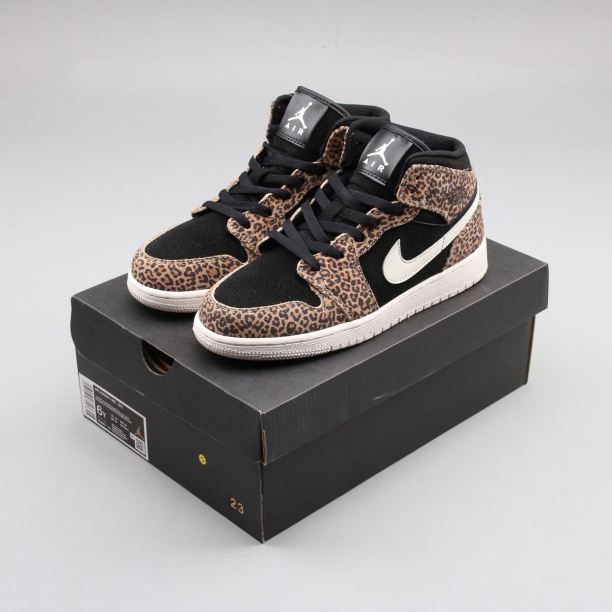 tenis nike animal print