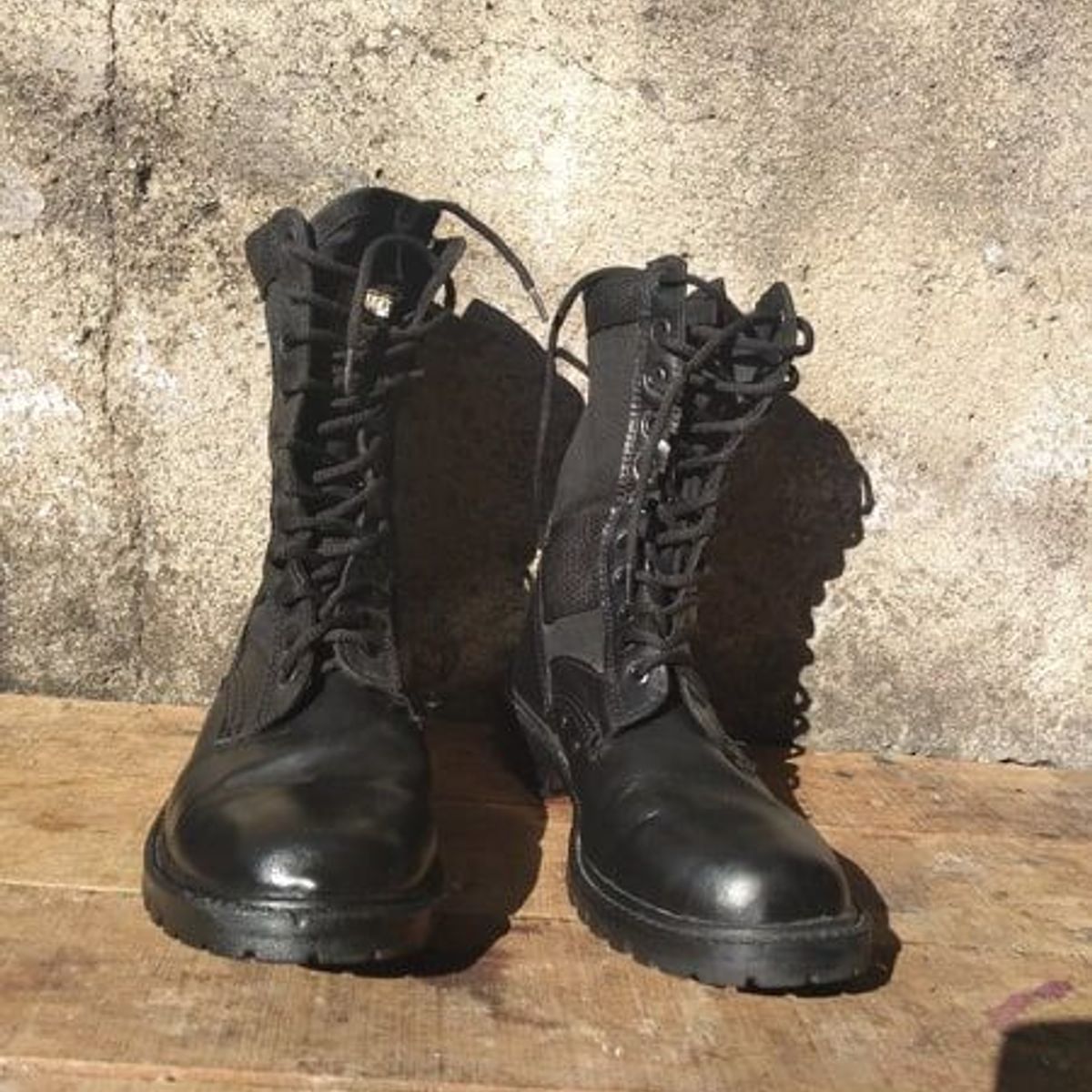 coturno pedigree militar preço