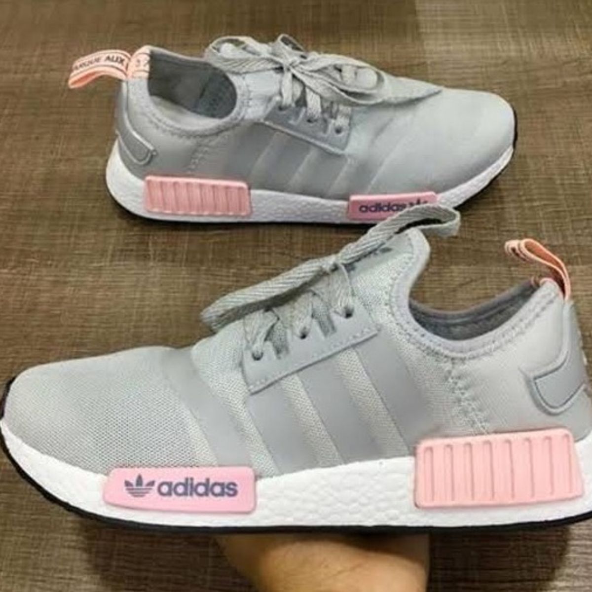 nmd cinza e rosa