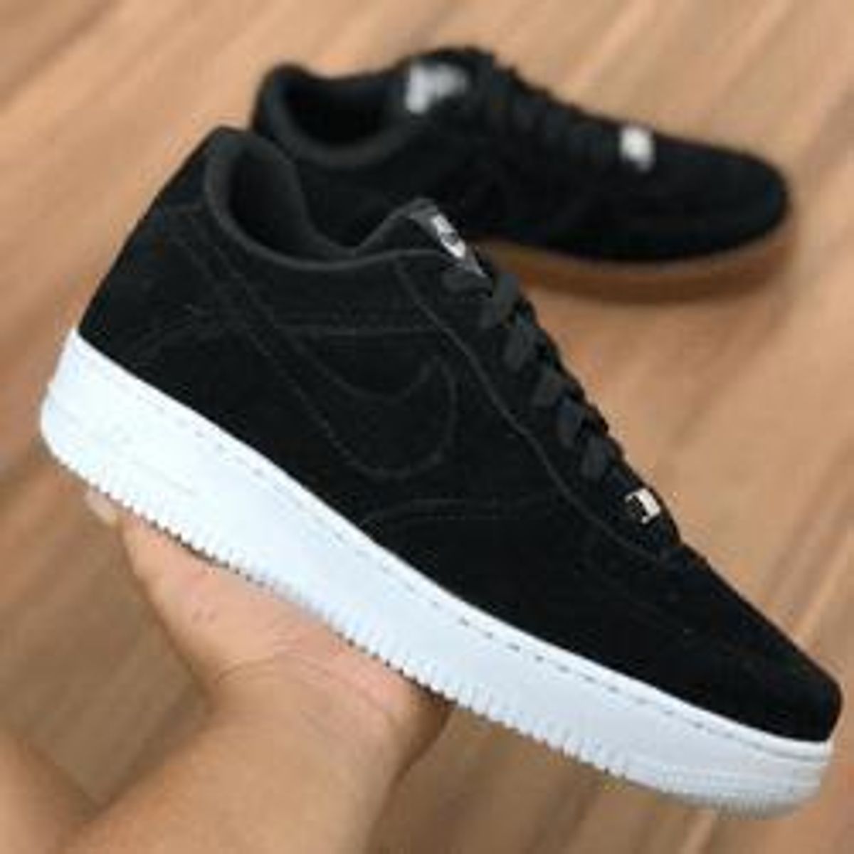 air force preto camurça