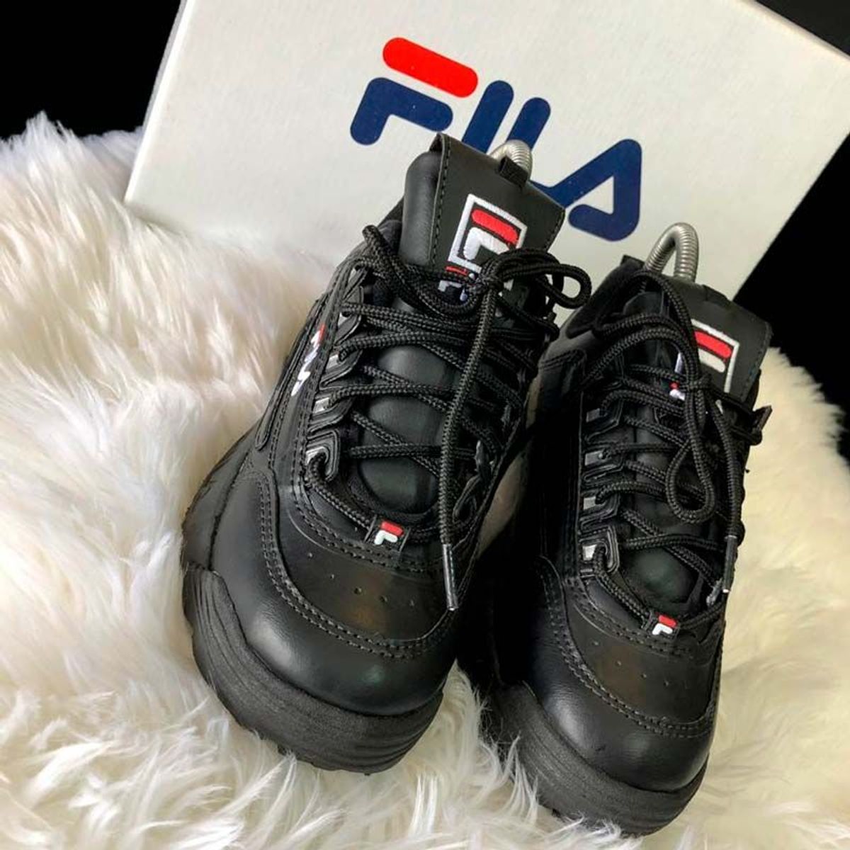 tenis fila disruptor masculino preto