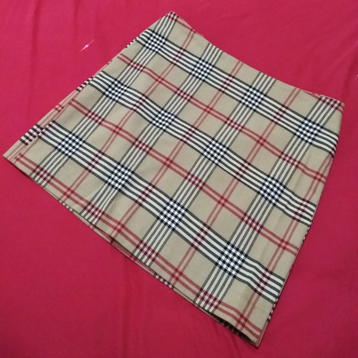 saia xadrez burberry