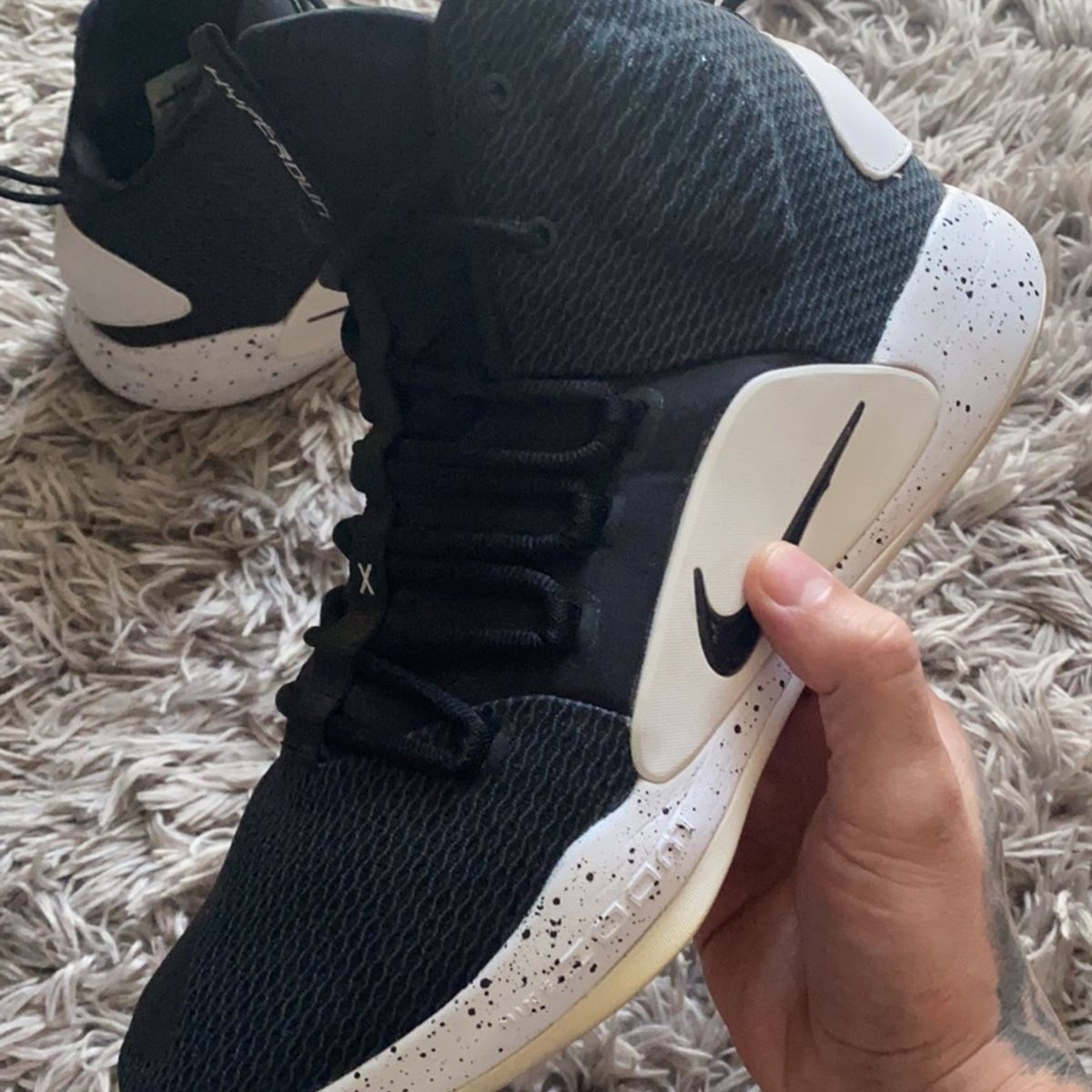 Hyperdunk 2018 on store feet