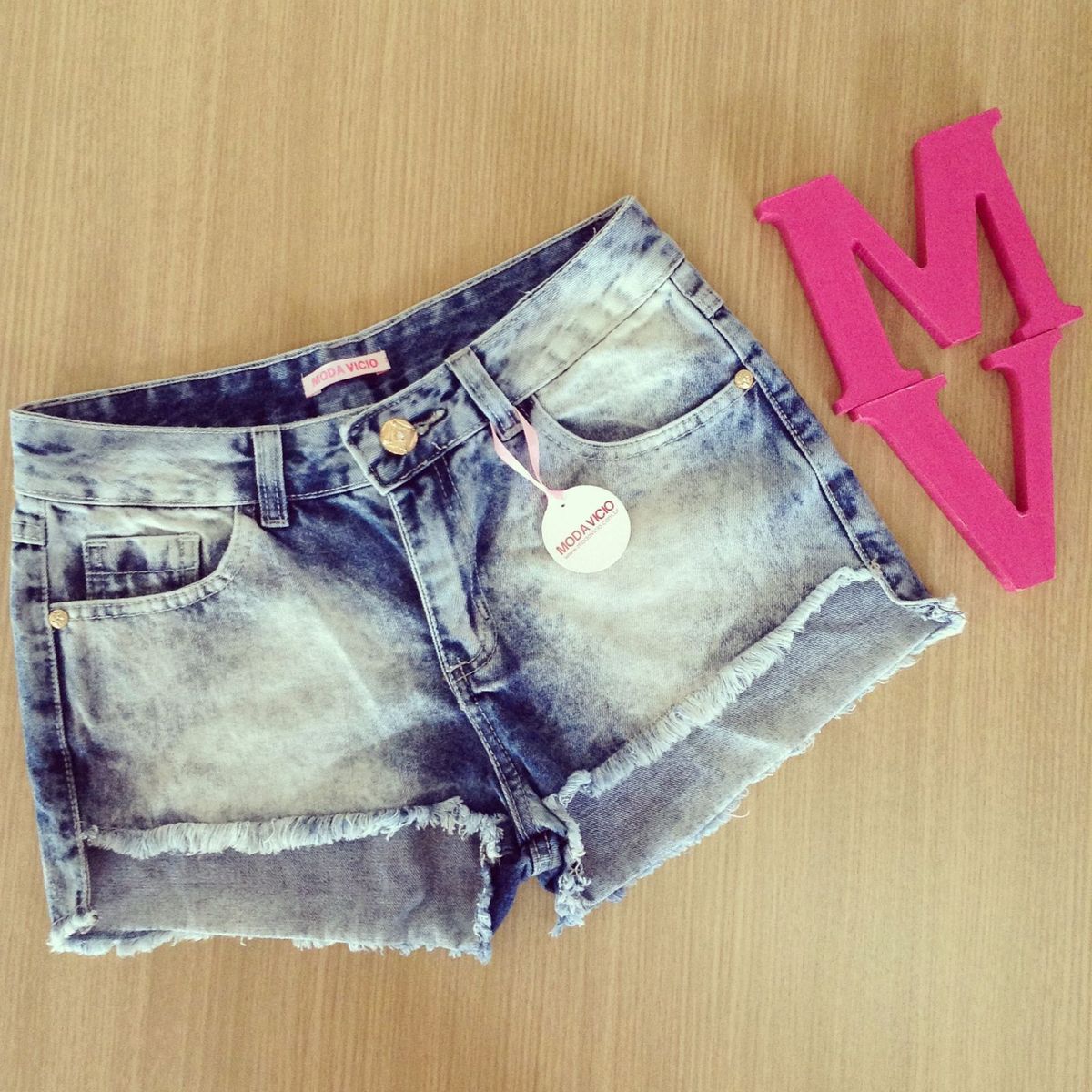 short curto na frente e comprido atras