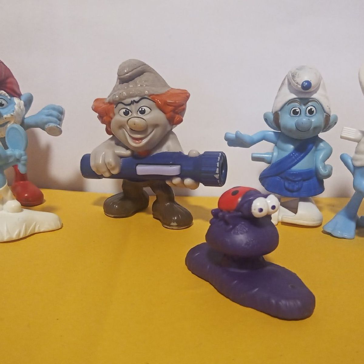 Preços baixos em Os Smurfs Colecionadores e aficionados Brinquedos  Pré-Escolares e Faz de Conta