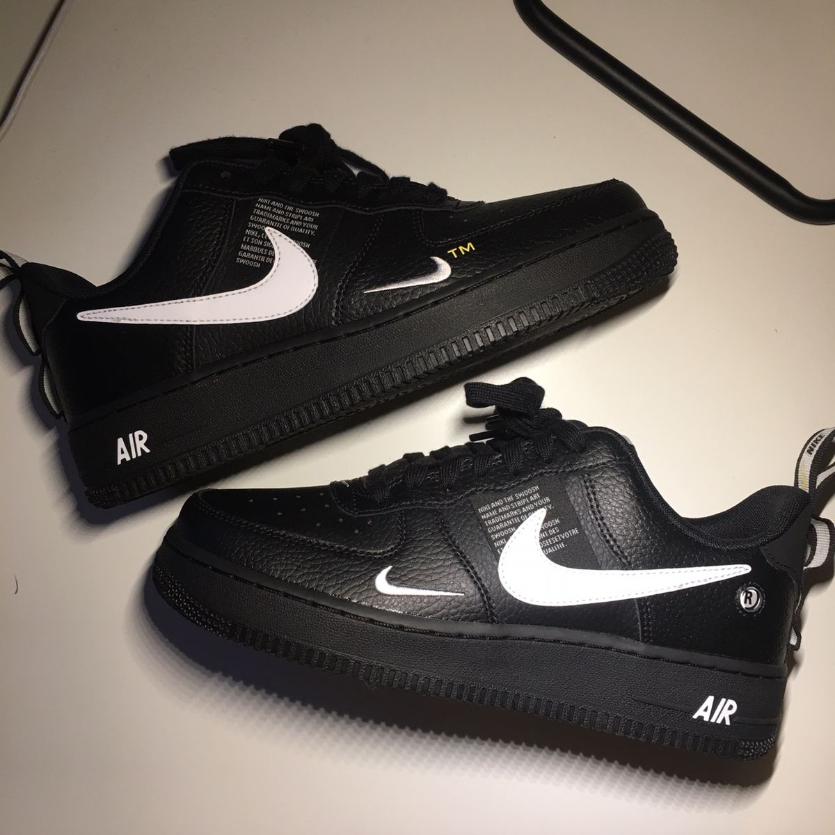 tenis nike feminino preto com branco