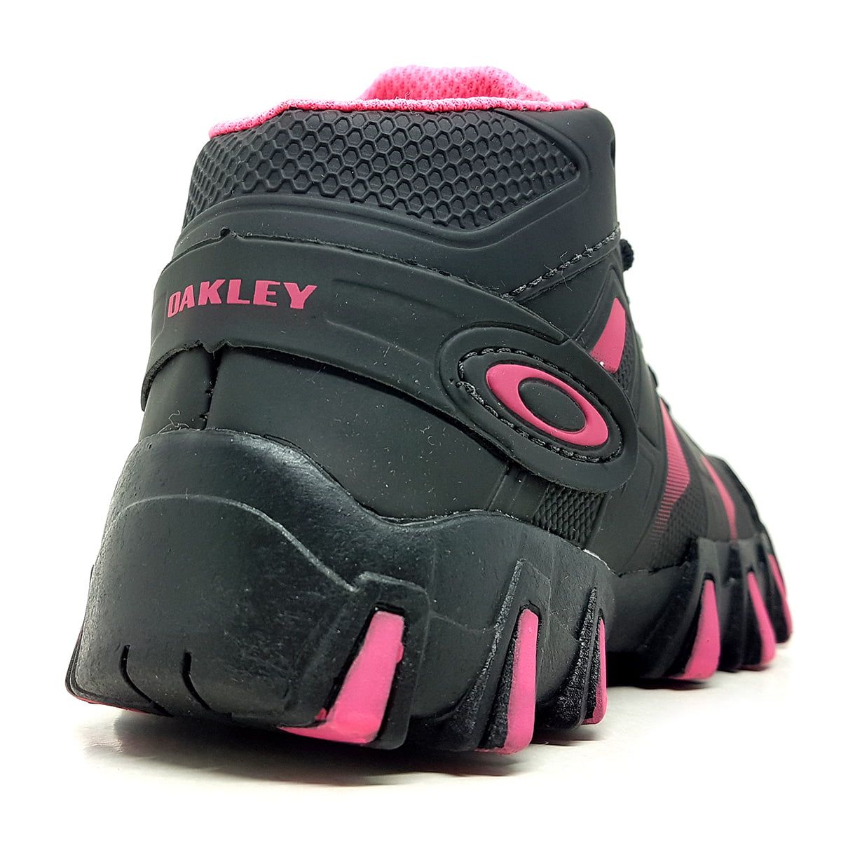 botinha oakley infantil