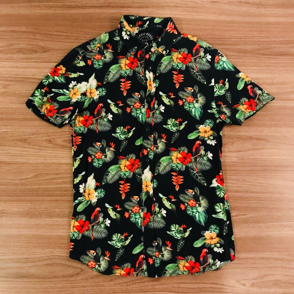 camisa floral masculina renner