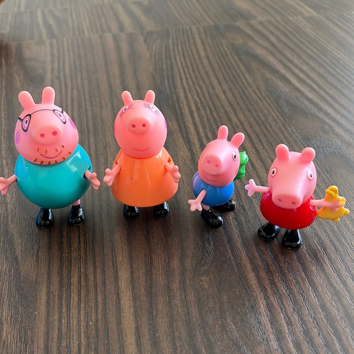 Kleber Variedades - Brinquedos Peppa Pig as crianças amam 👉 Peppa Pig -  Casa Da Familia Pig 4207 Dtc #klebervariedades #brinquedos #papelaria