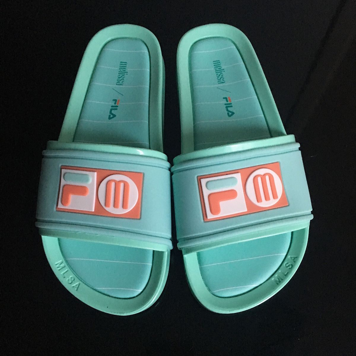 melissa e fila slide