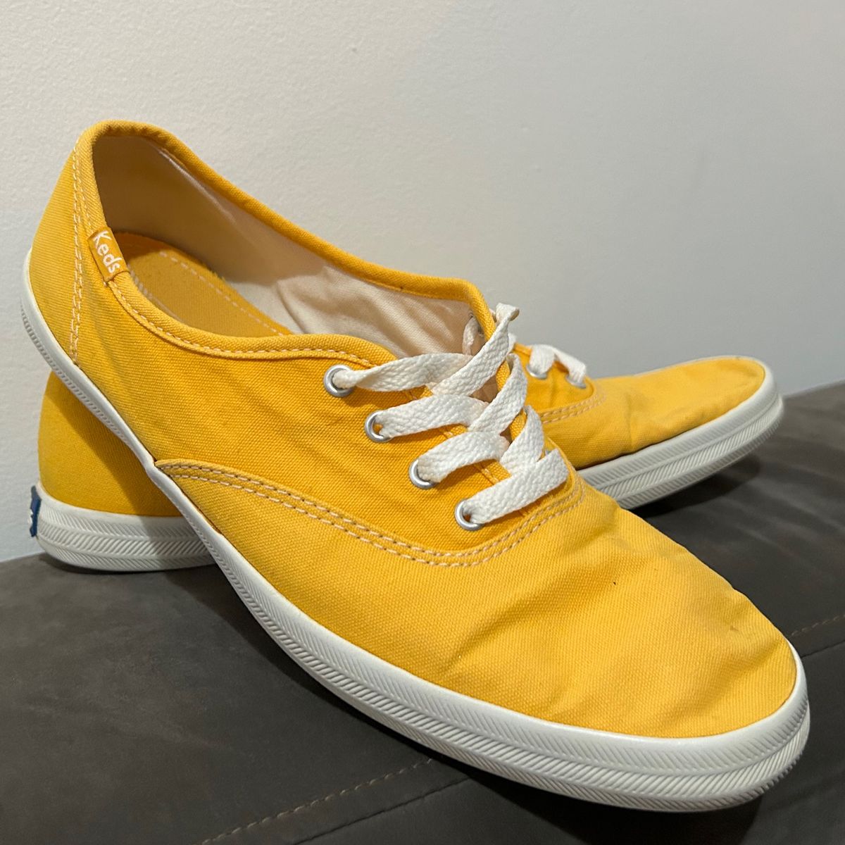 Tenis best sale keds amarelo