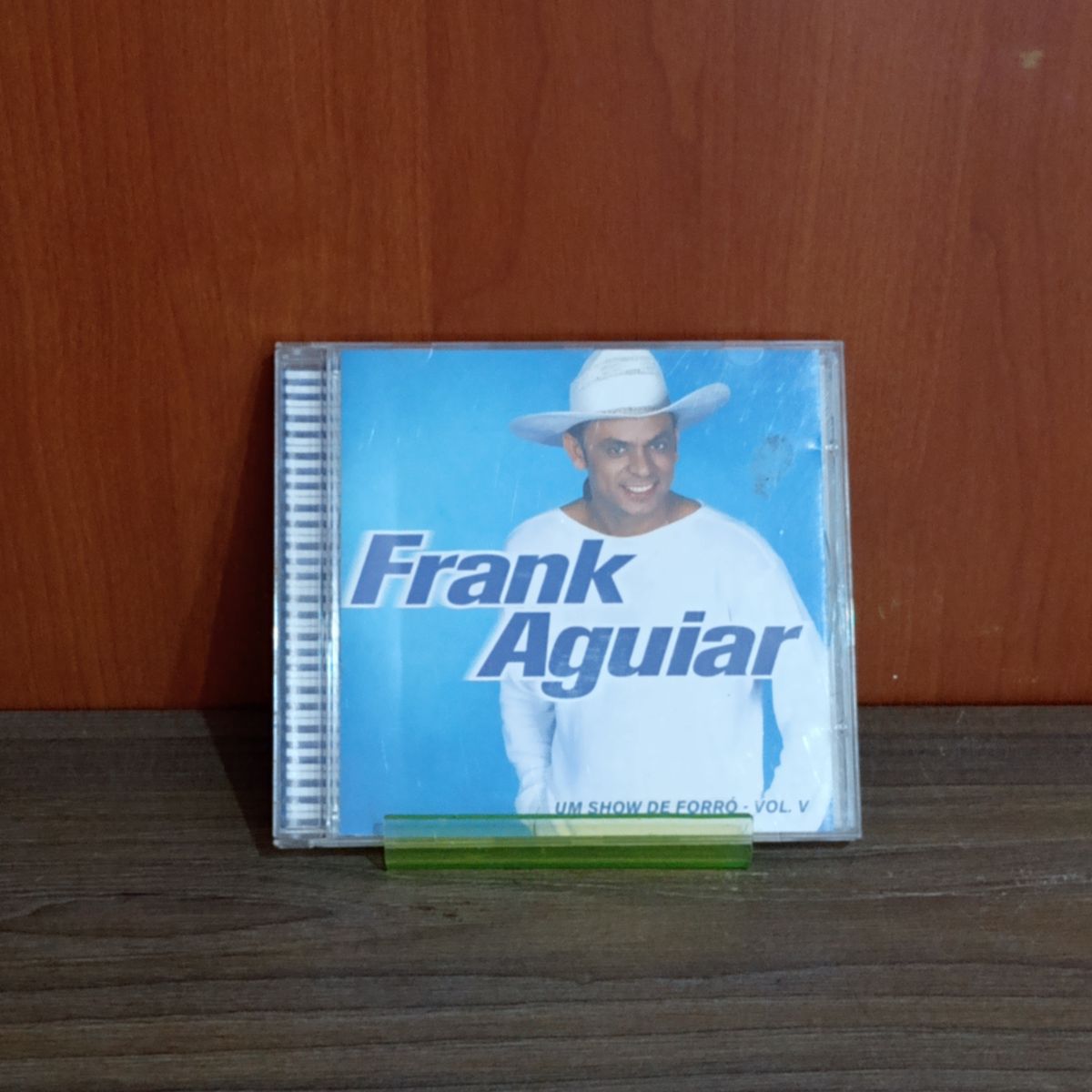 【中古】 Vol． 5－Um Show De Forro FrankAguiar Um Show de Forró, Vol. 5 by Frank Aguiar (CD, May-2005, Emi