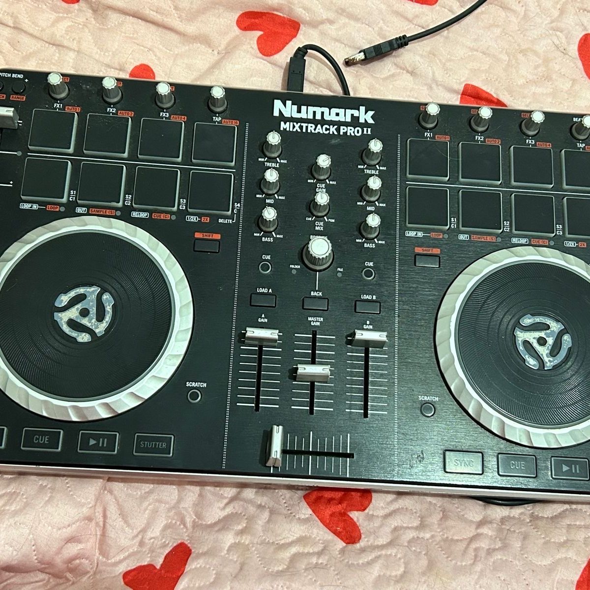 Numark Mixtrack Pro II：中古品 Controlador Dj Numark Mixtrack Pro 2 | Numark Usado 102478647 | enjoei