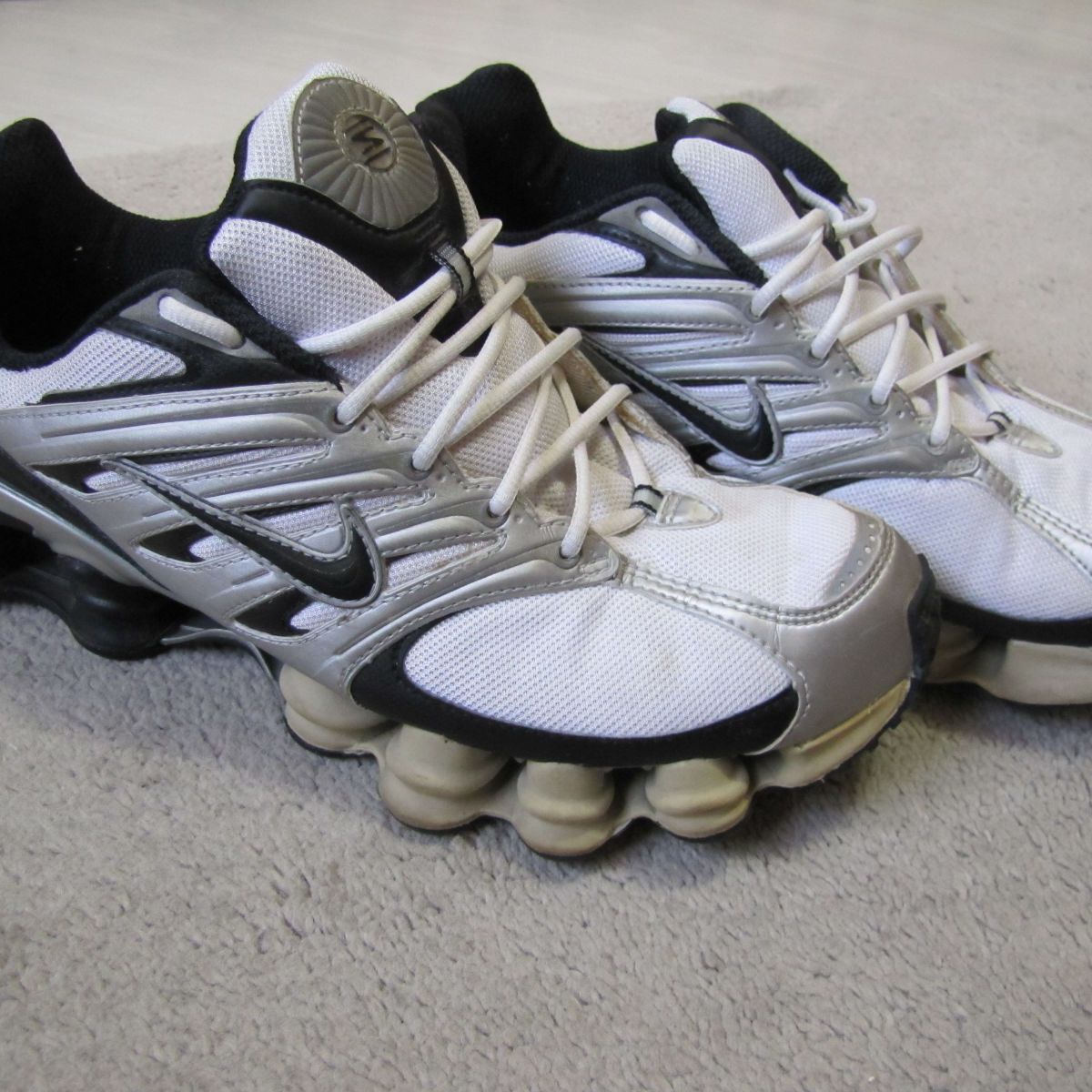 nike shox tl2